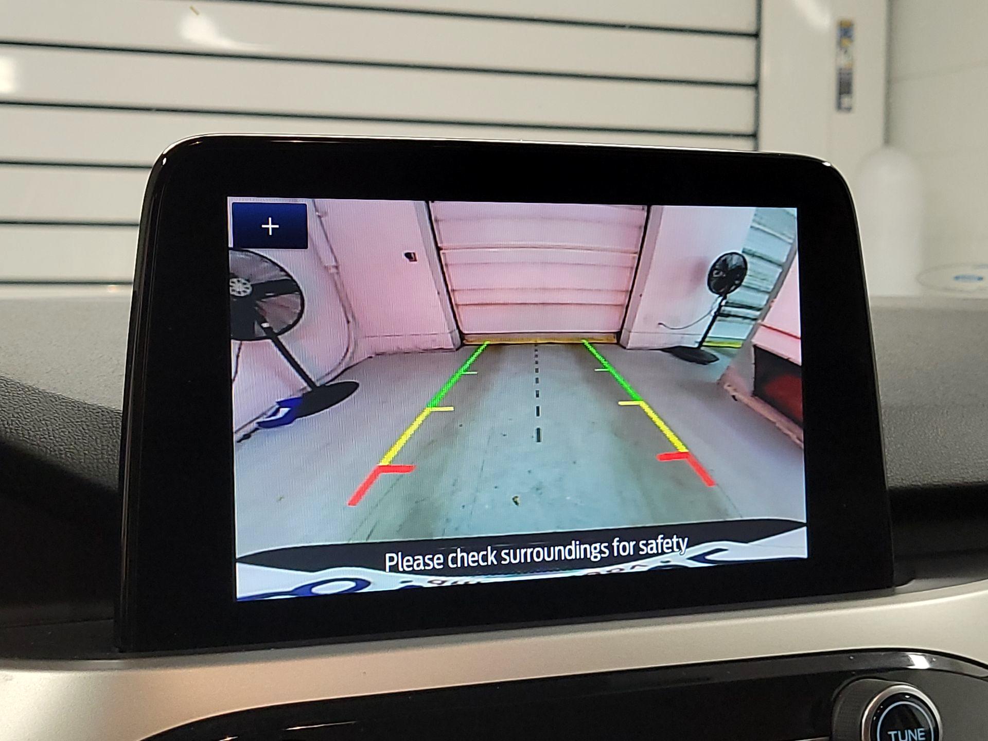 Thumbnail: 2020 Ford Escape - 11