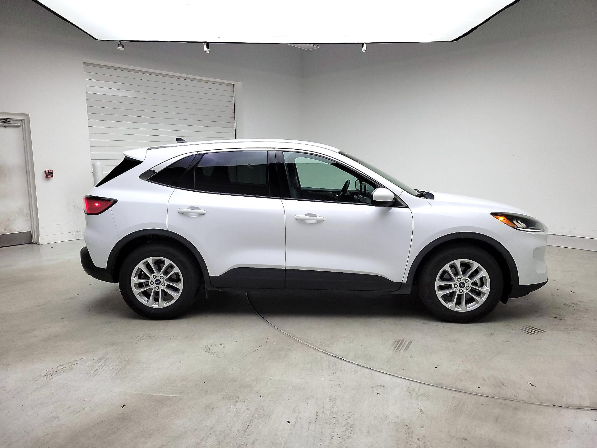 Thumbnail: 2020 Ford Escape - 4