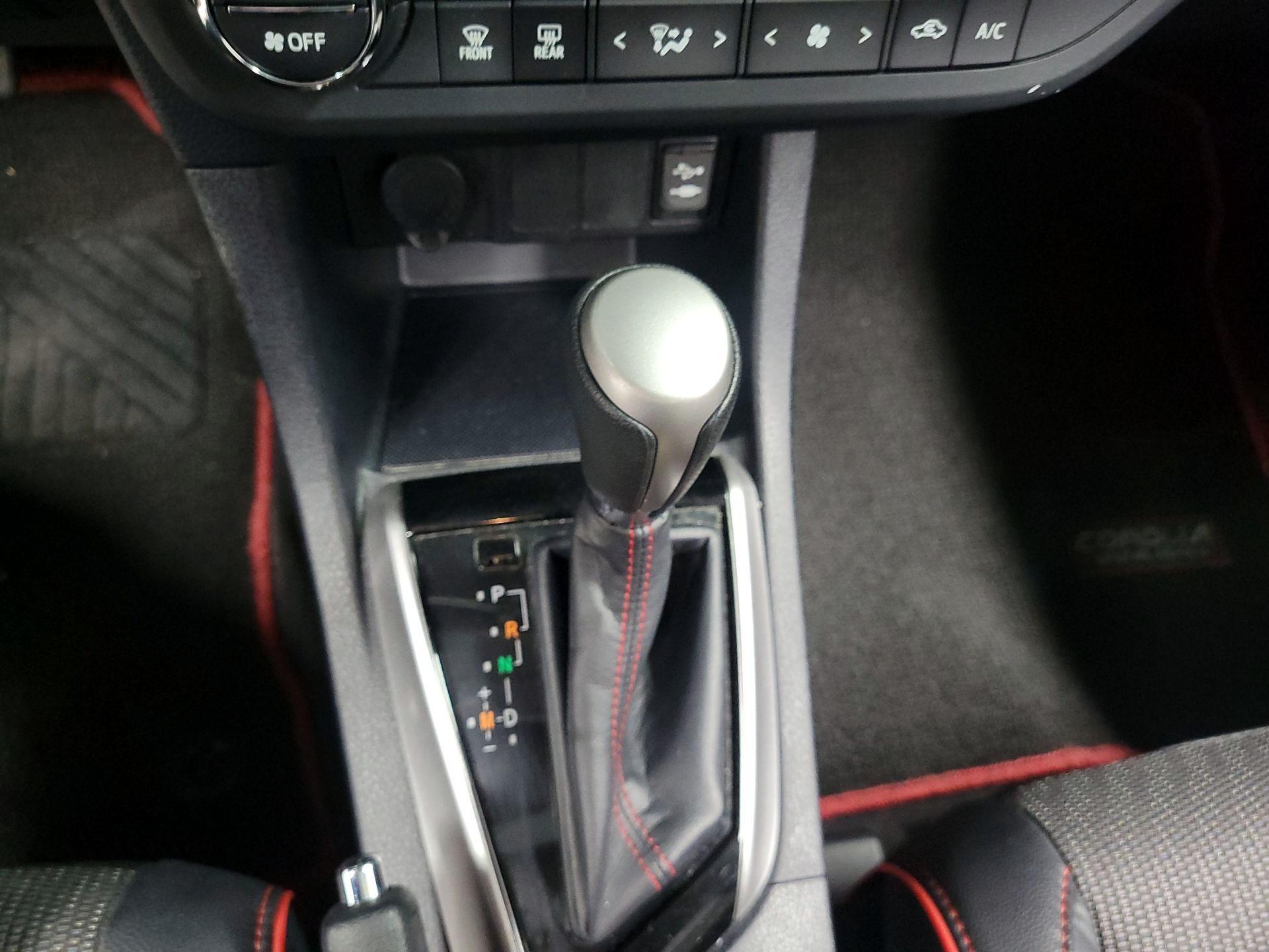 Thumbnail: 2016 Toyota Corolla - 15