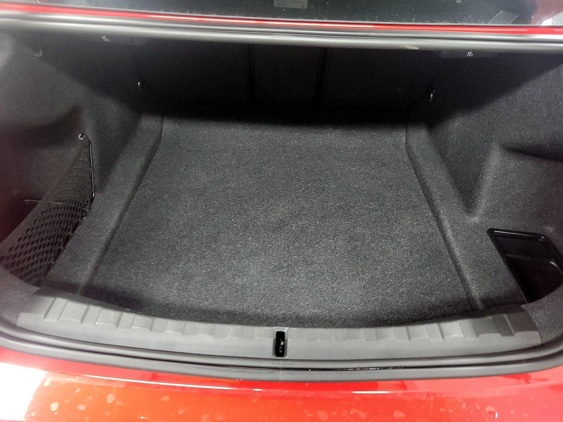 Thumbnail: 2024 BMW 3 Series - 17