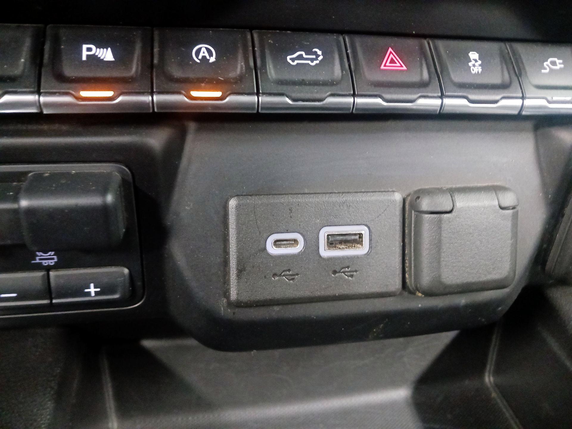 Thumbnail: 2021 Chevrolet Silverado 1500 - 18