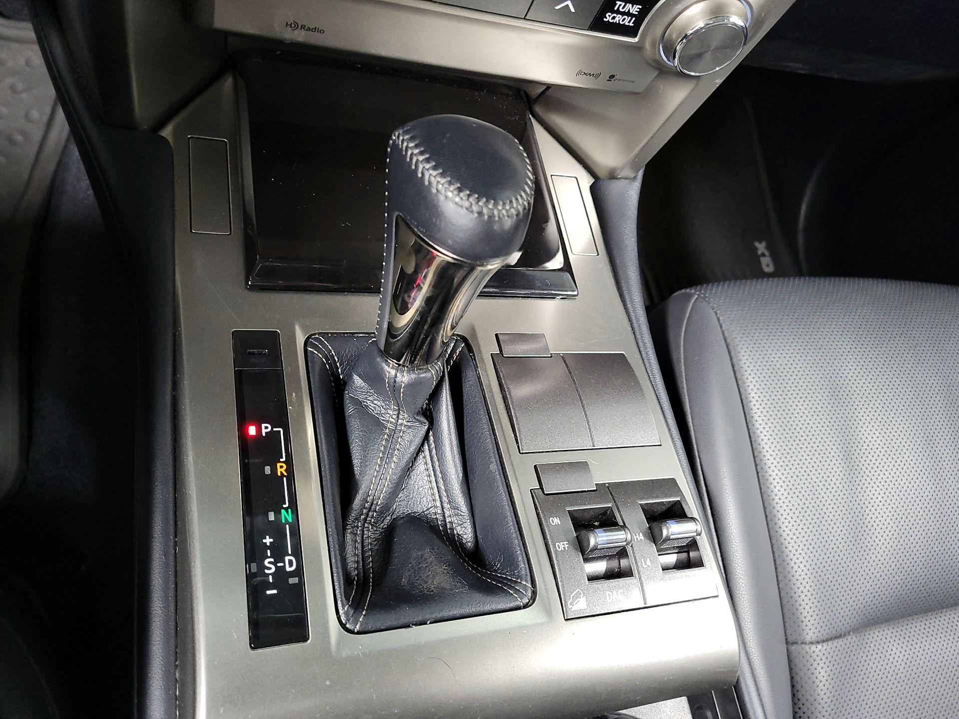 Thumbnail: 2015 Lexus GX - 14