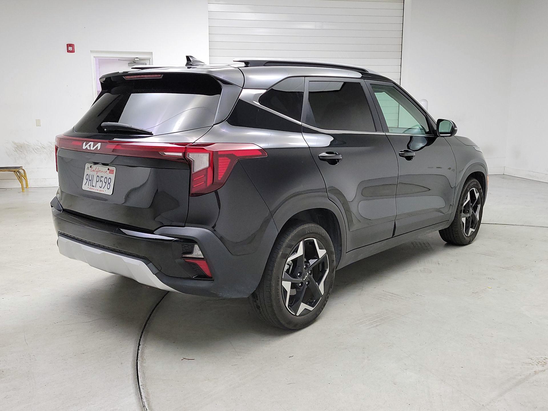 Thumbnail: 2024 Kia Seltos - 5