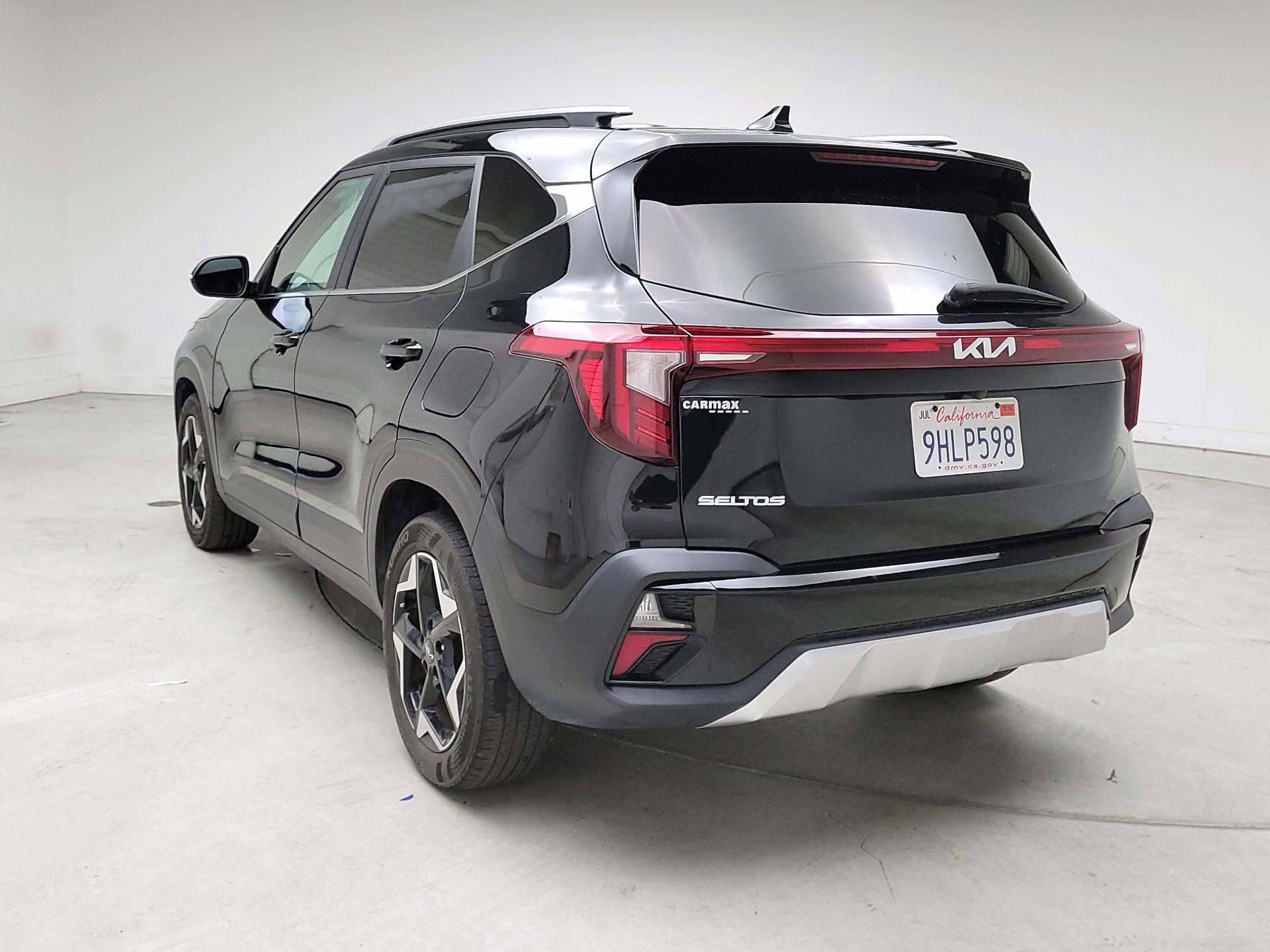 Thumbnail: 2024 Kia Seltos - 7