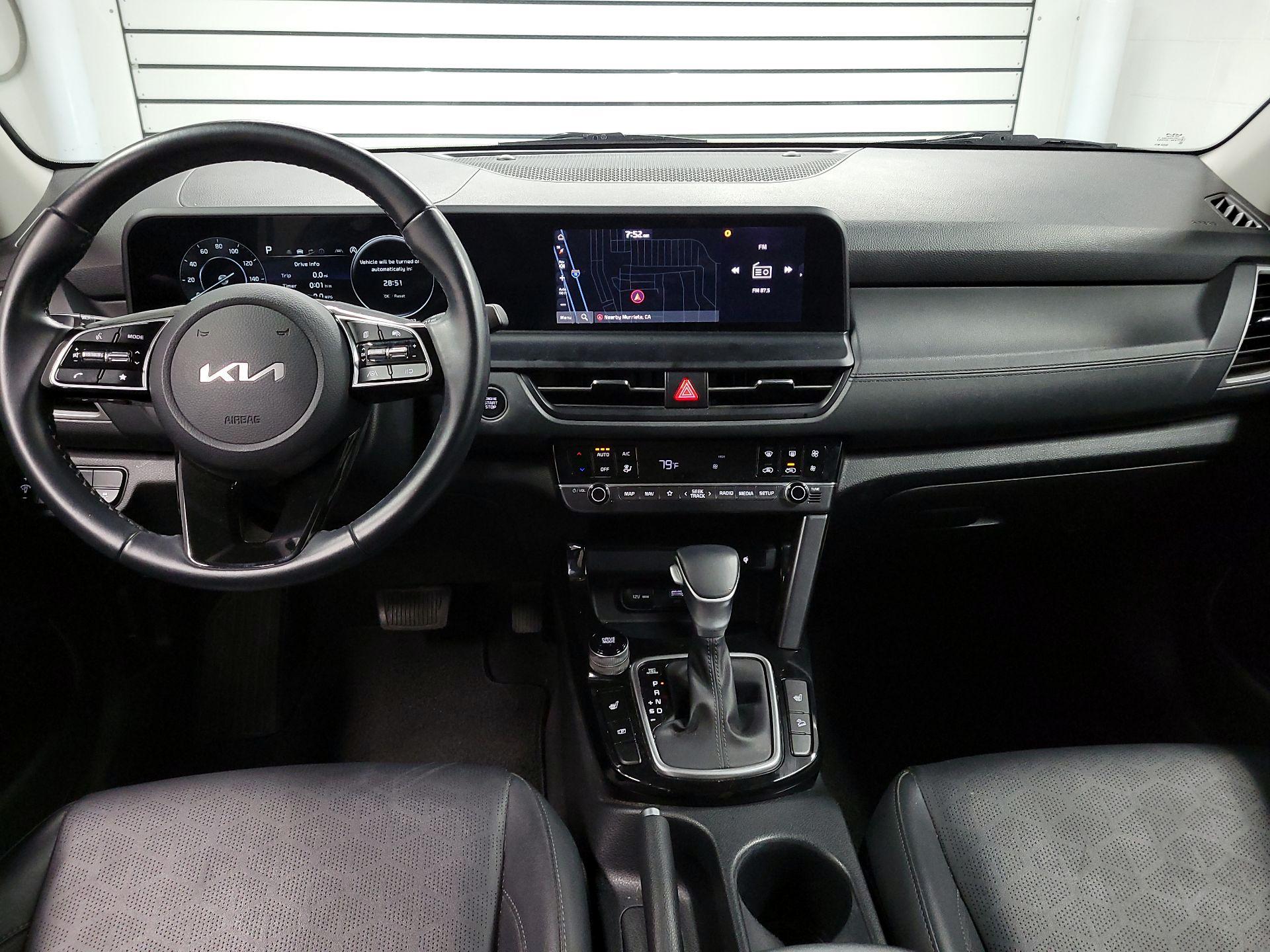 Thumbnail: 2024 Kia Seltos - 8