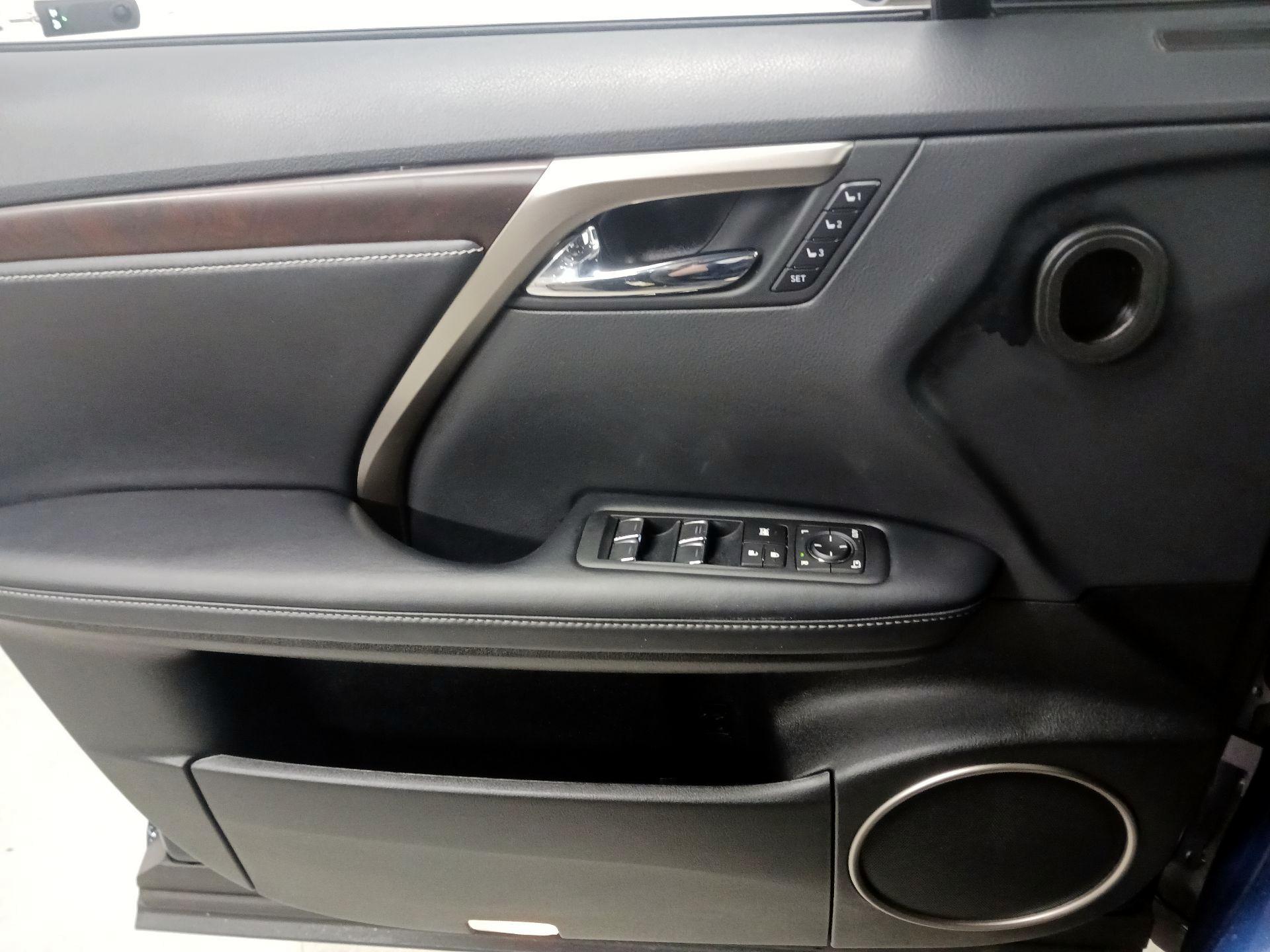 Thumbnail: 2022 Lexus RX - 10