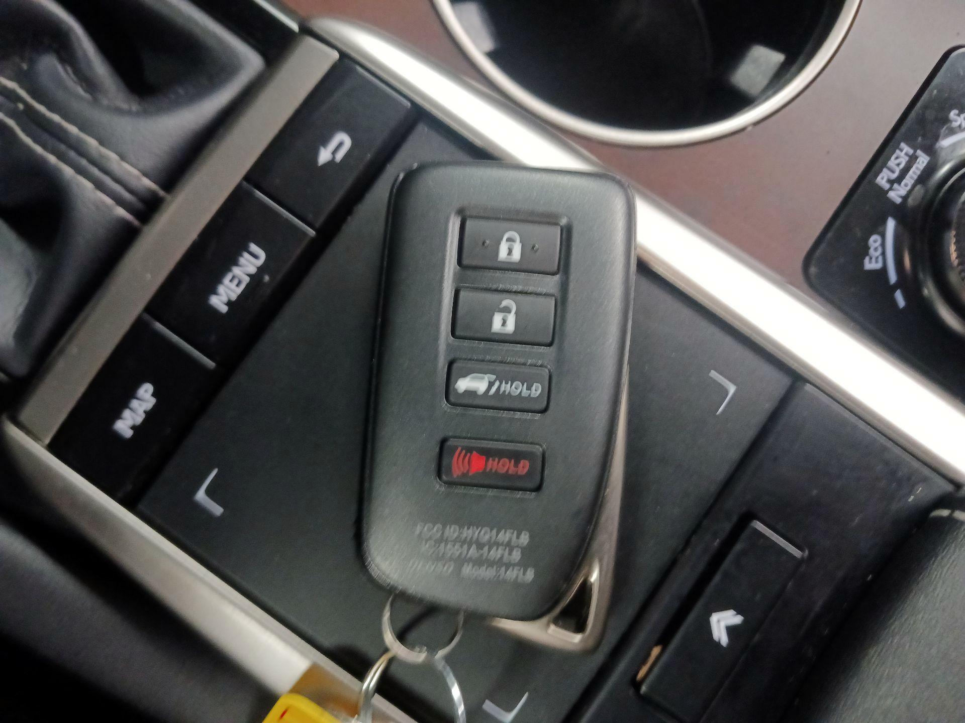 Thumbnail: 2022 Lexus RX - 17