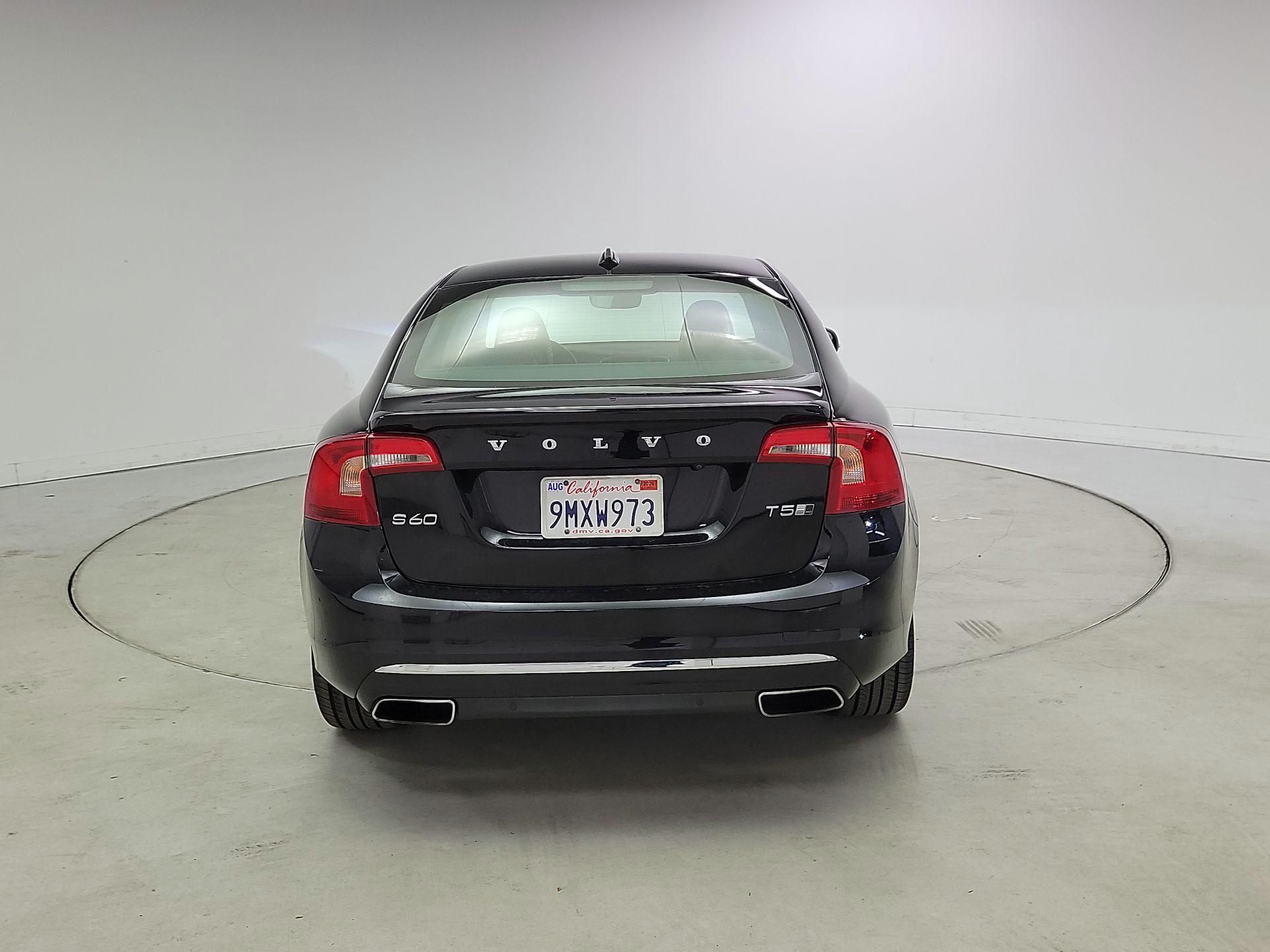 Thumbnail: 2017 Volvo S60 - 6