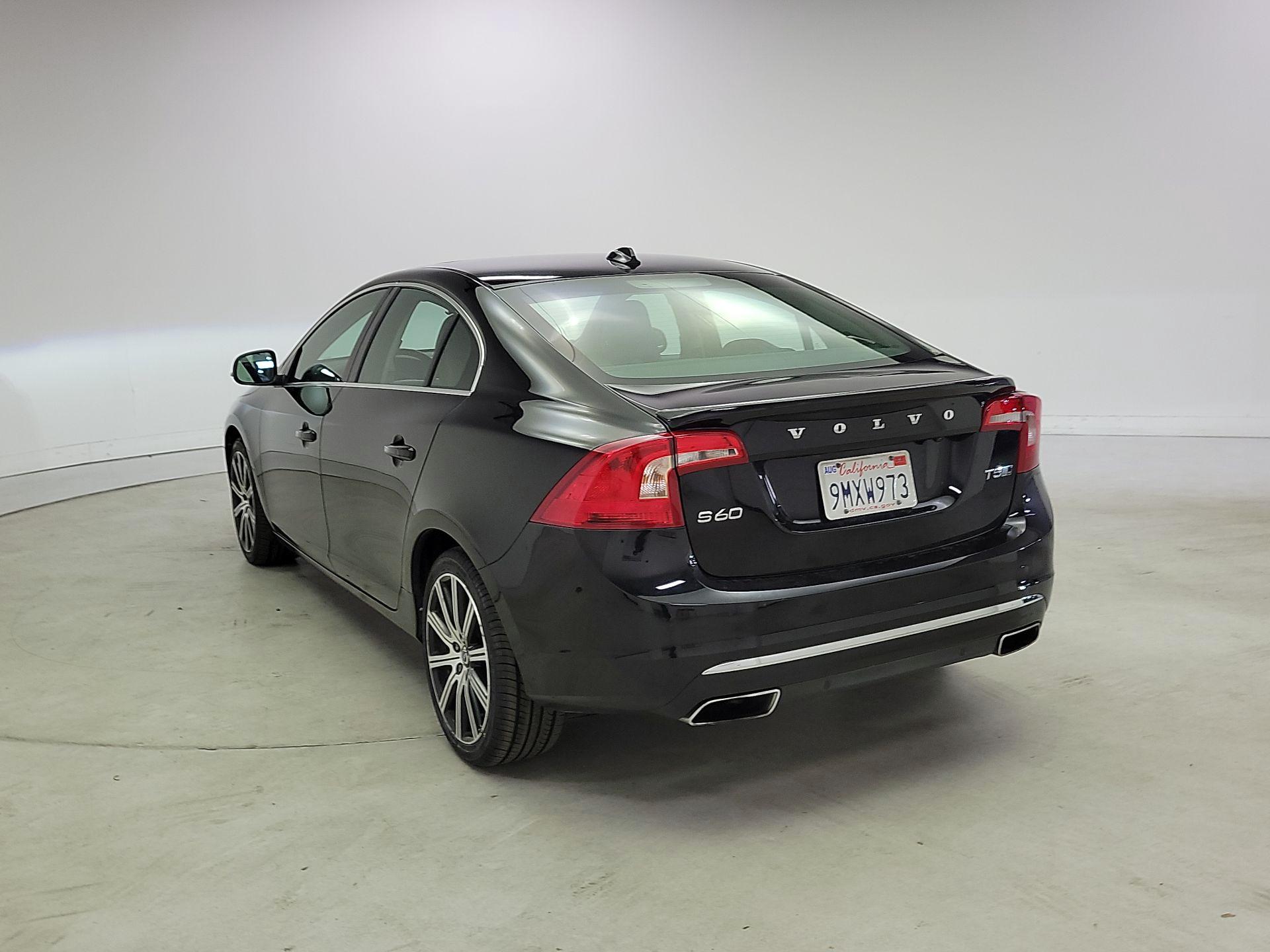 Thumbnail: 2017 Volvo S60 - 7