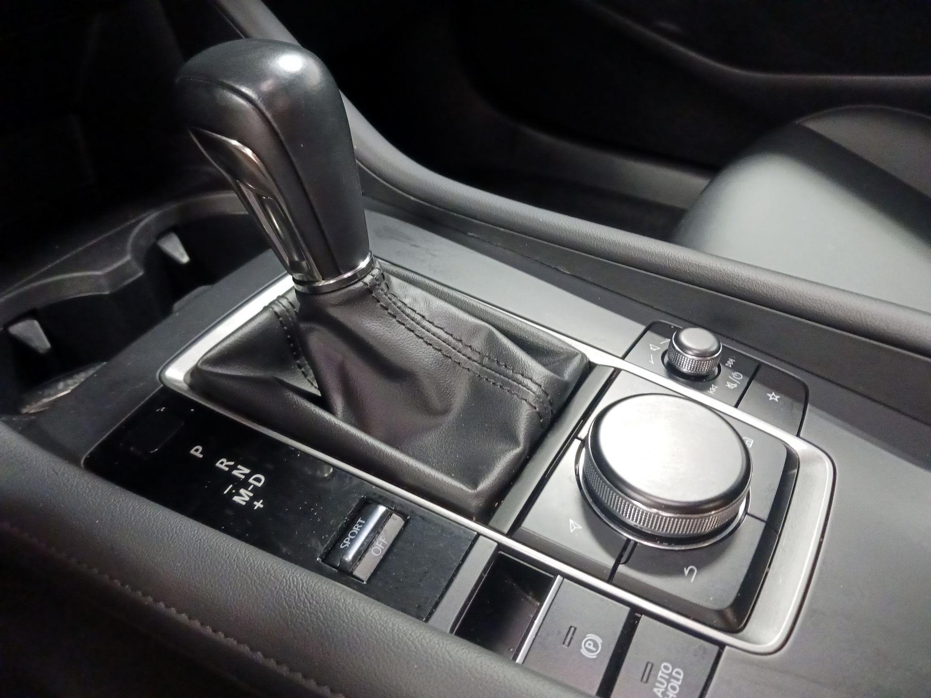 Thumbnail: 2022 Mazda Mazda3 - 17