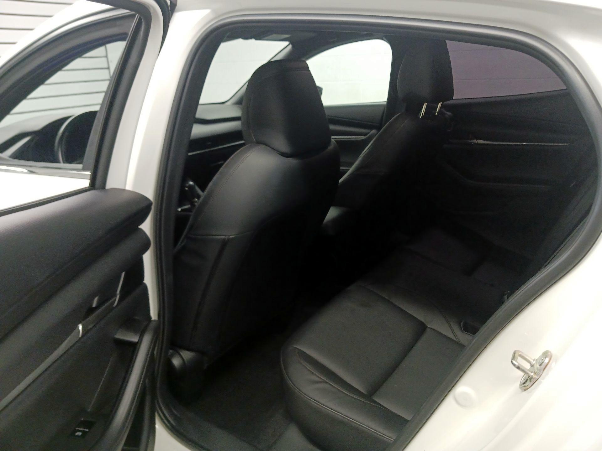 Thumbnail: 2022 Mazda Mazda3 - 18