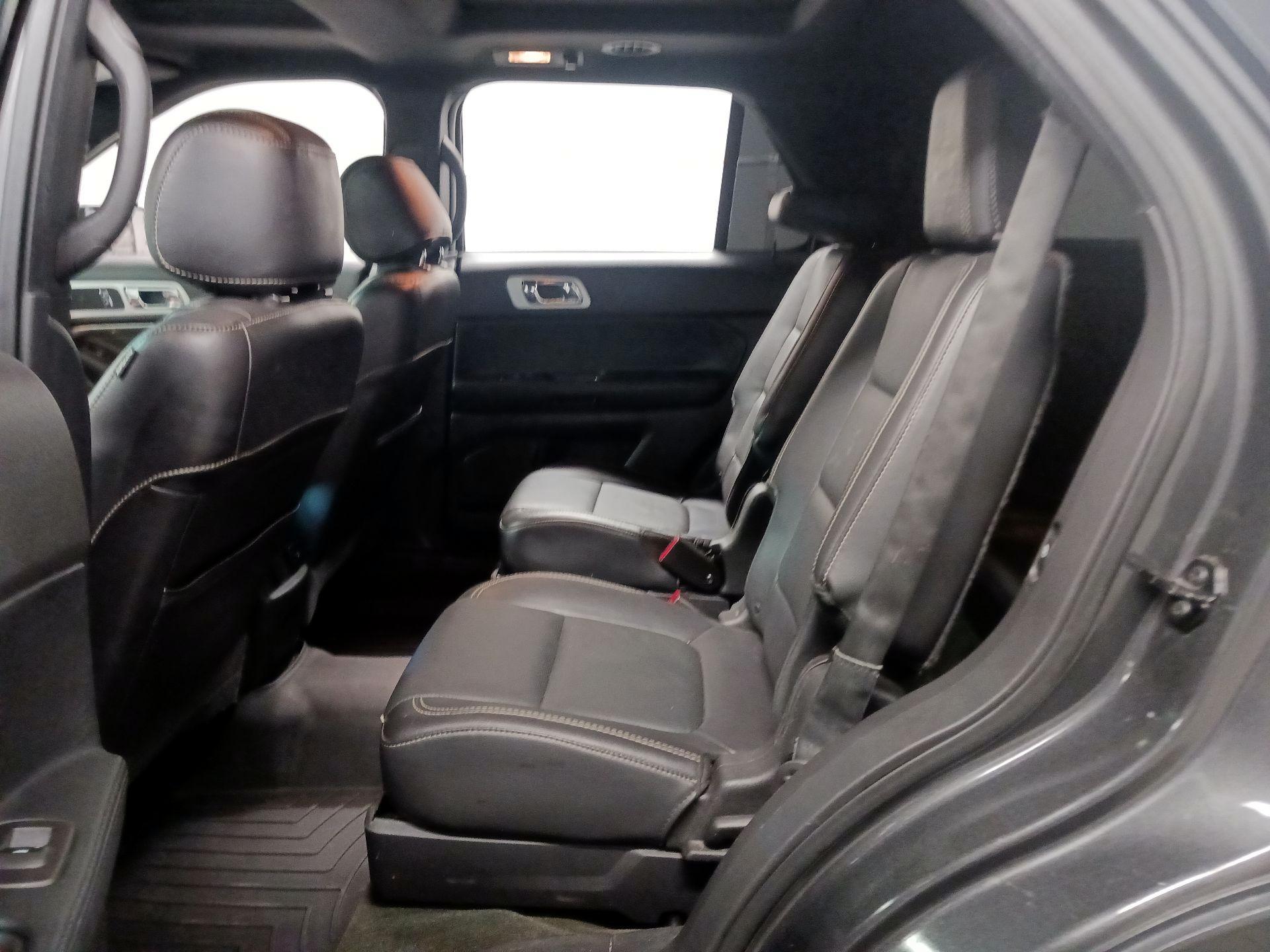 Thumbnail: 2015 Ford Explorer - 18