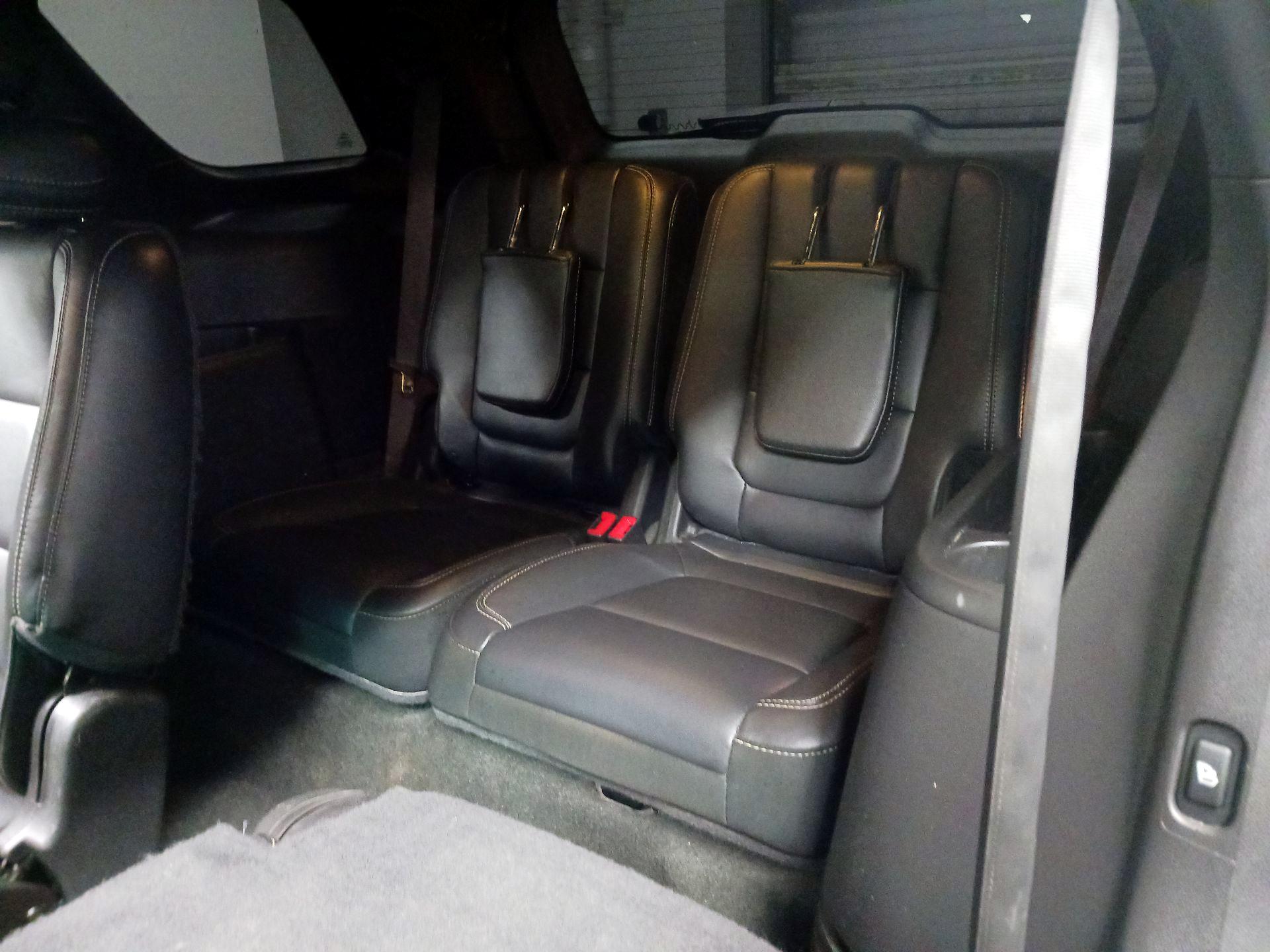 Thumbnail: 2015 Ford Explorer - 19