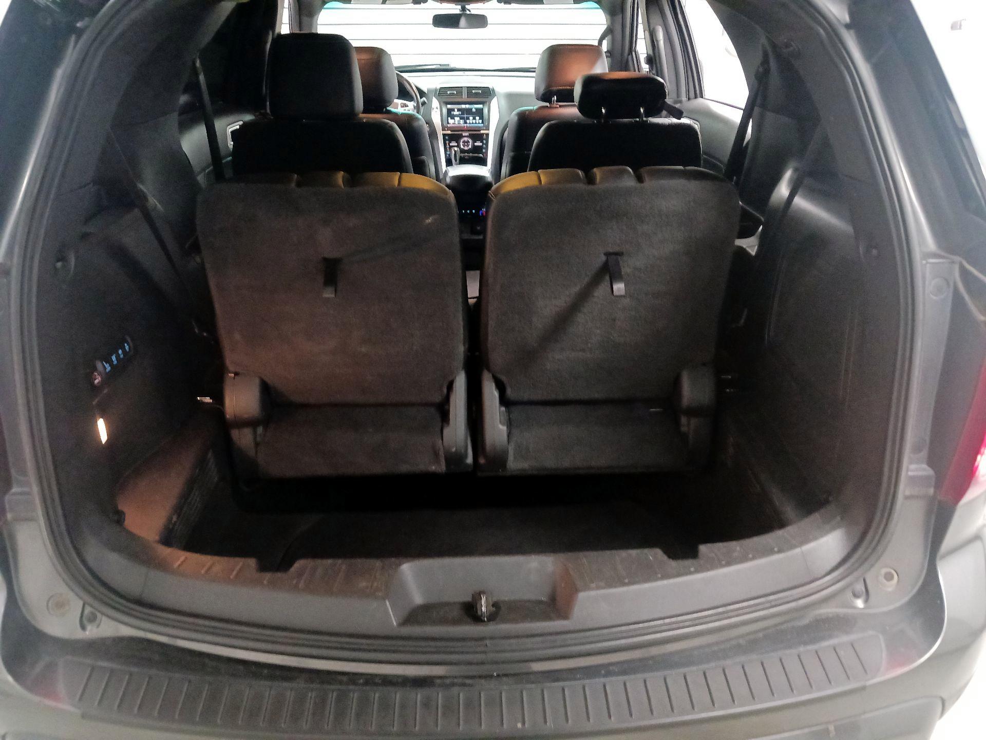 Thumbnail: 2015 Ford Explorer - 20