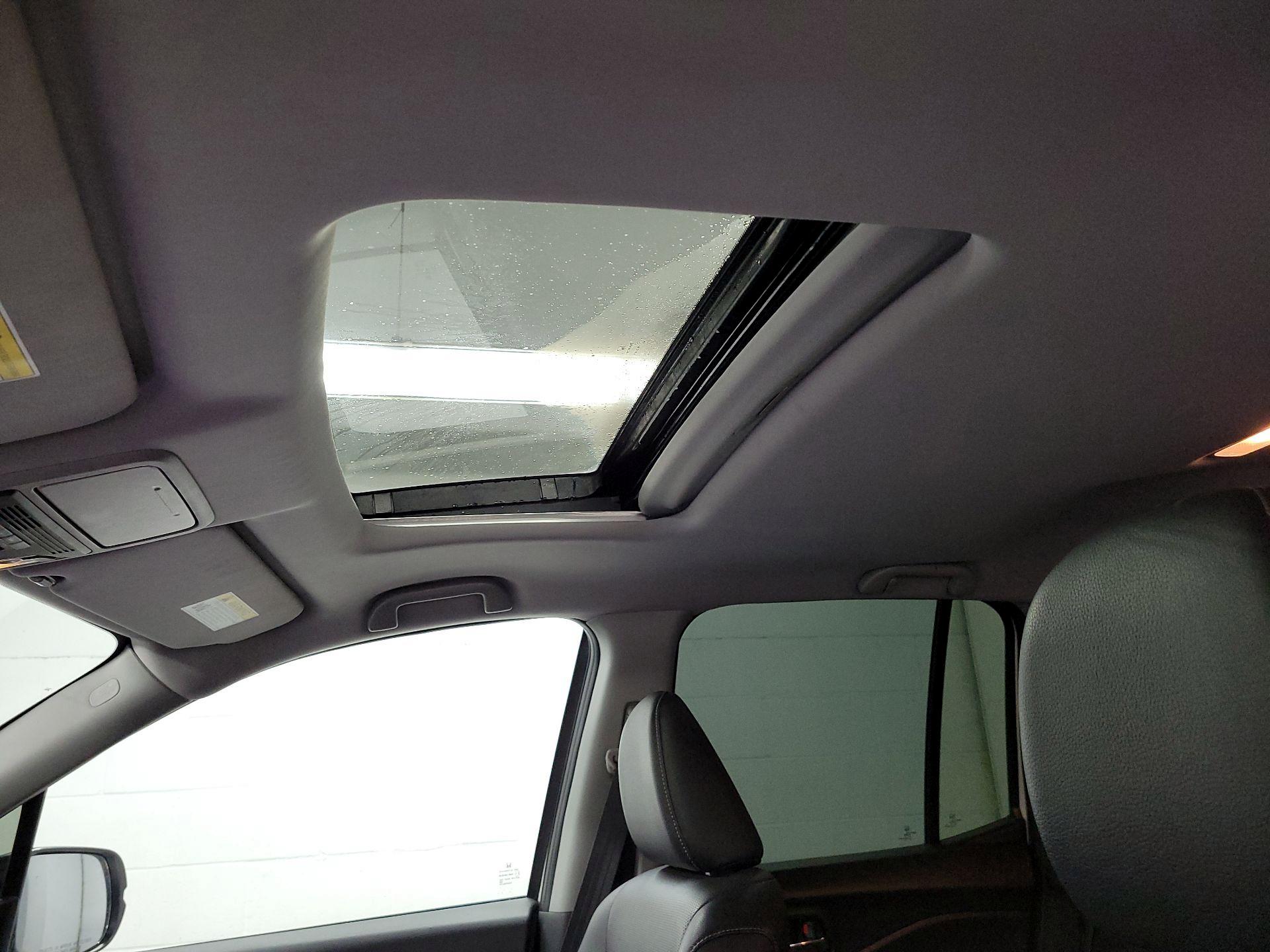 Thumbnail: 2019 Honda Ridgeline - 18