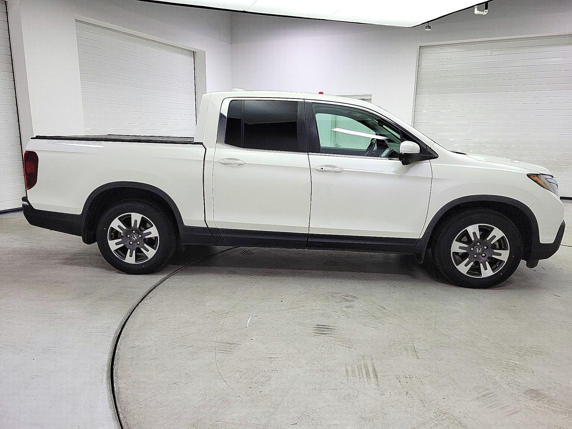 Thumbnail: 2019 Honda Ridgeline - 4