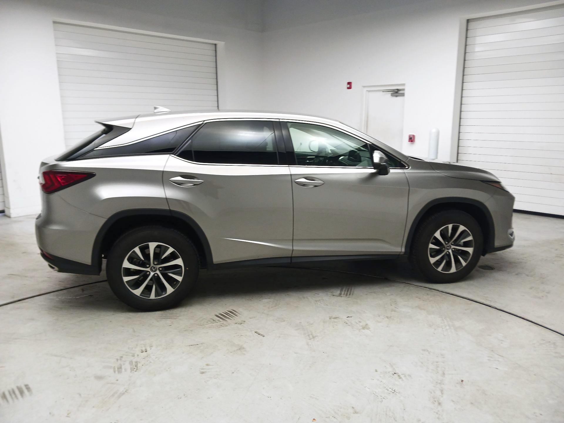 Thumbnail: 2021 Lexus RX - 4