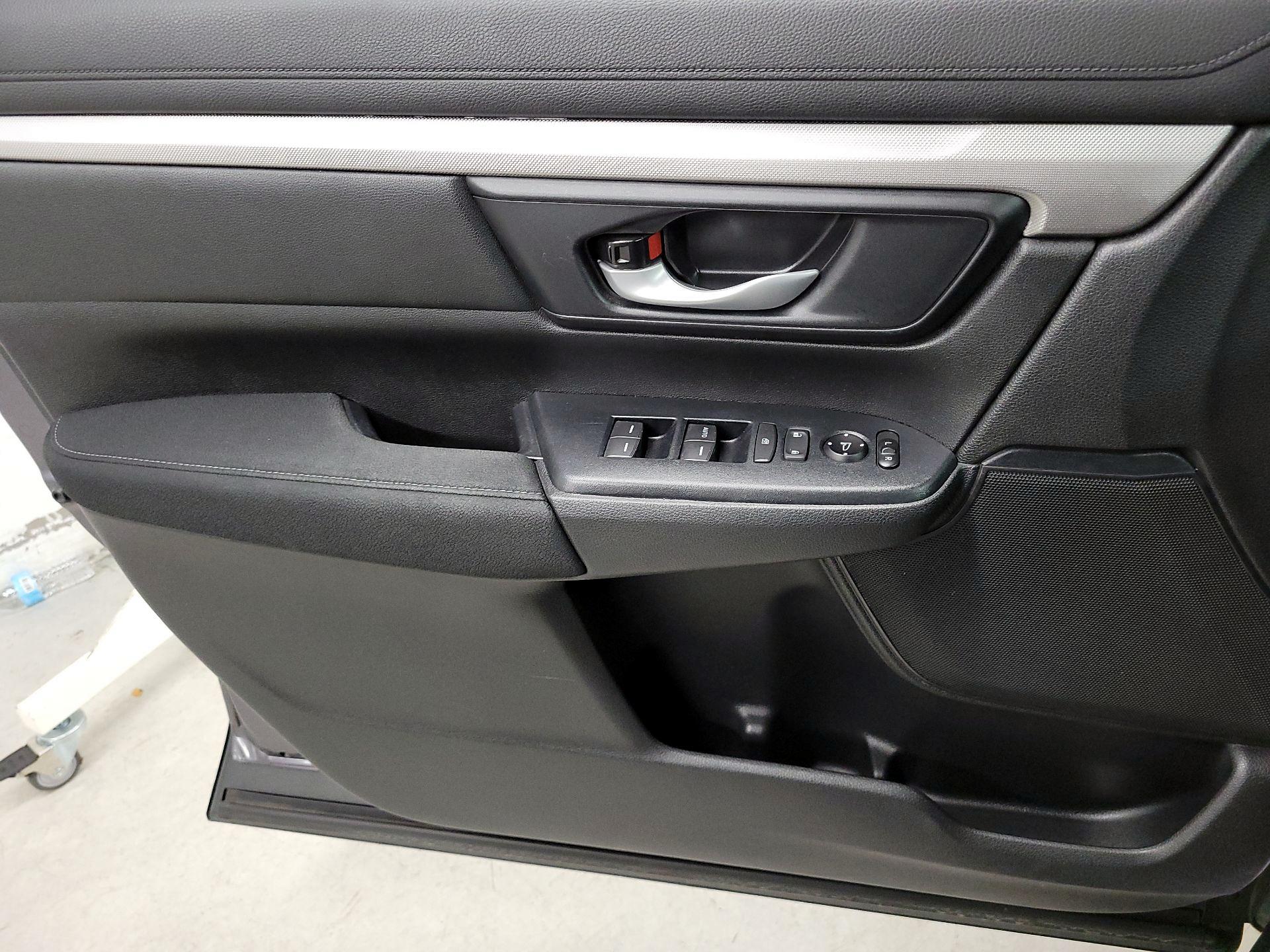 Thumbnail: 2019 Honda CR-V - 10