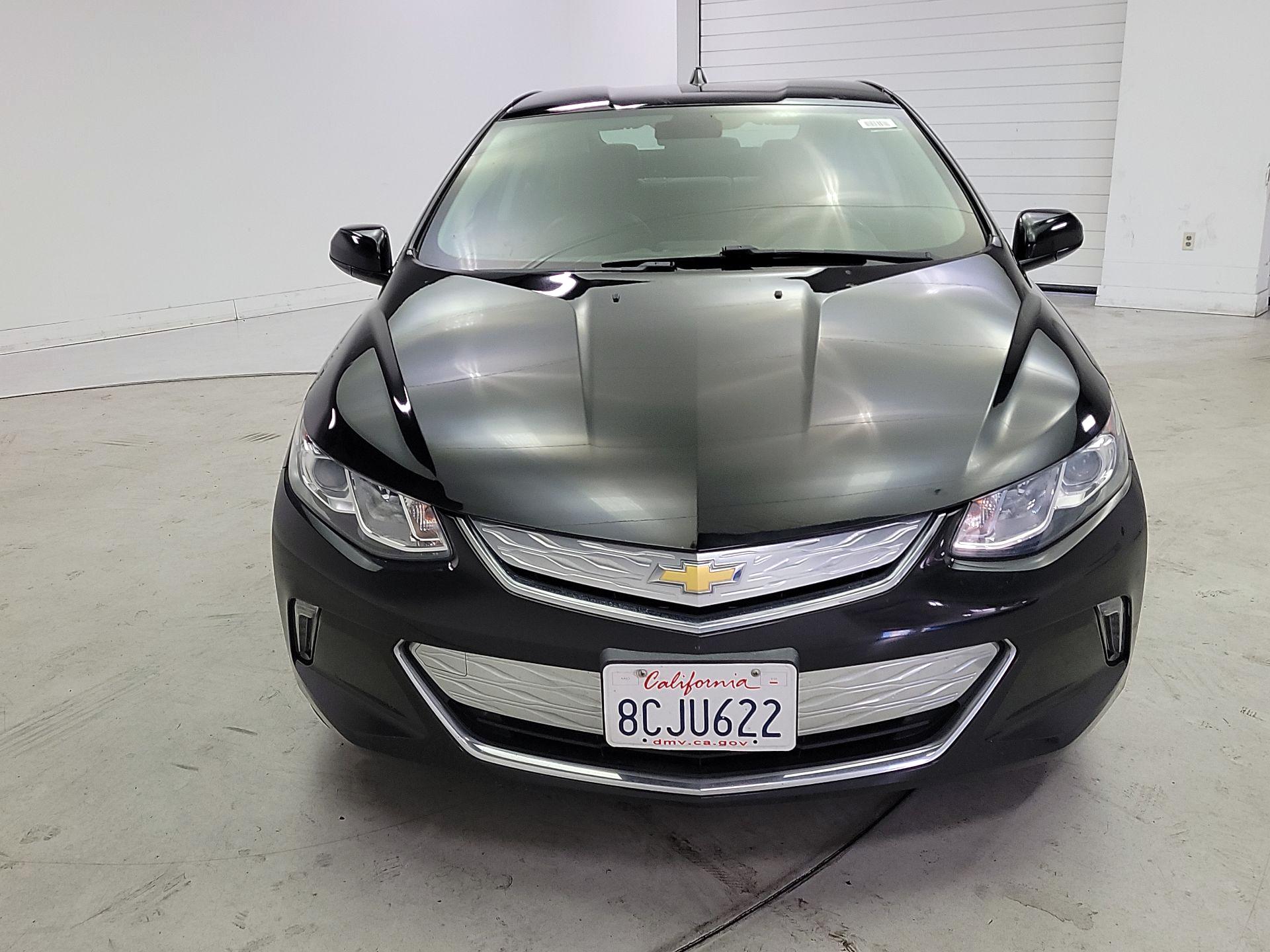 Thumbnail: 2018 Chevrolet Volt - 2