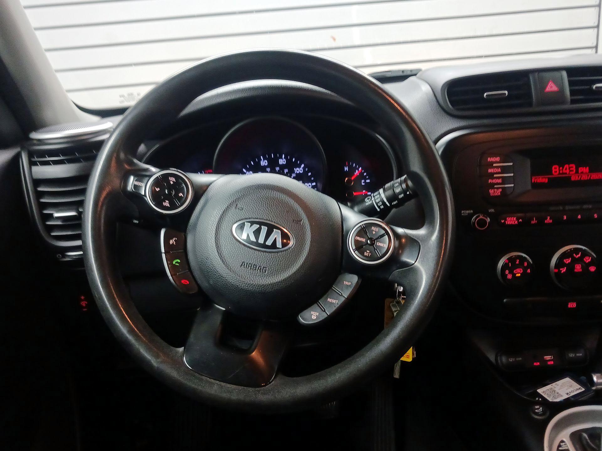 Thumbnail: 2016 Kia Soul - 10