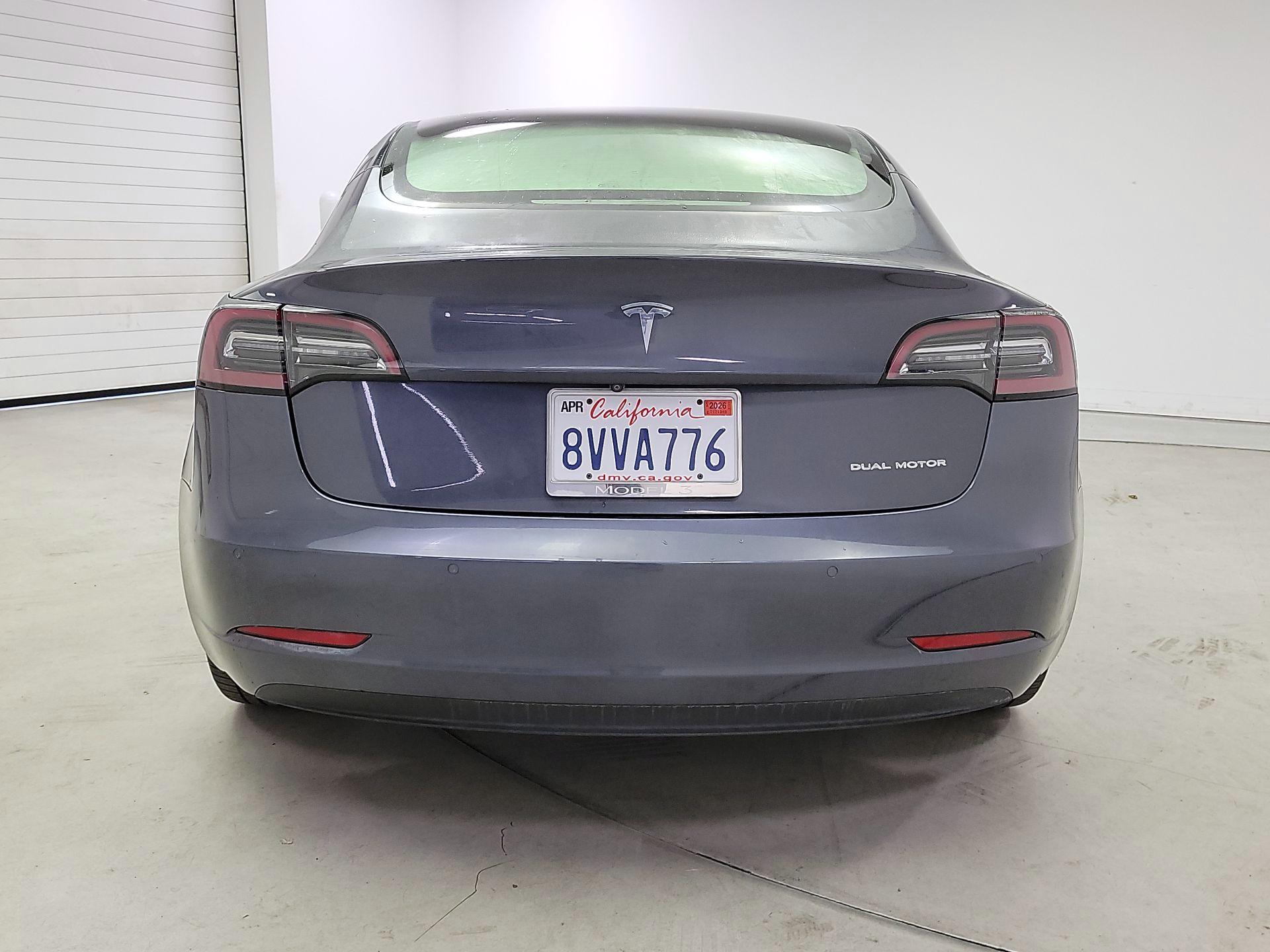 Thumbnail: 2021 Tesla Model 3 - 6