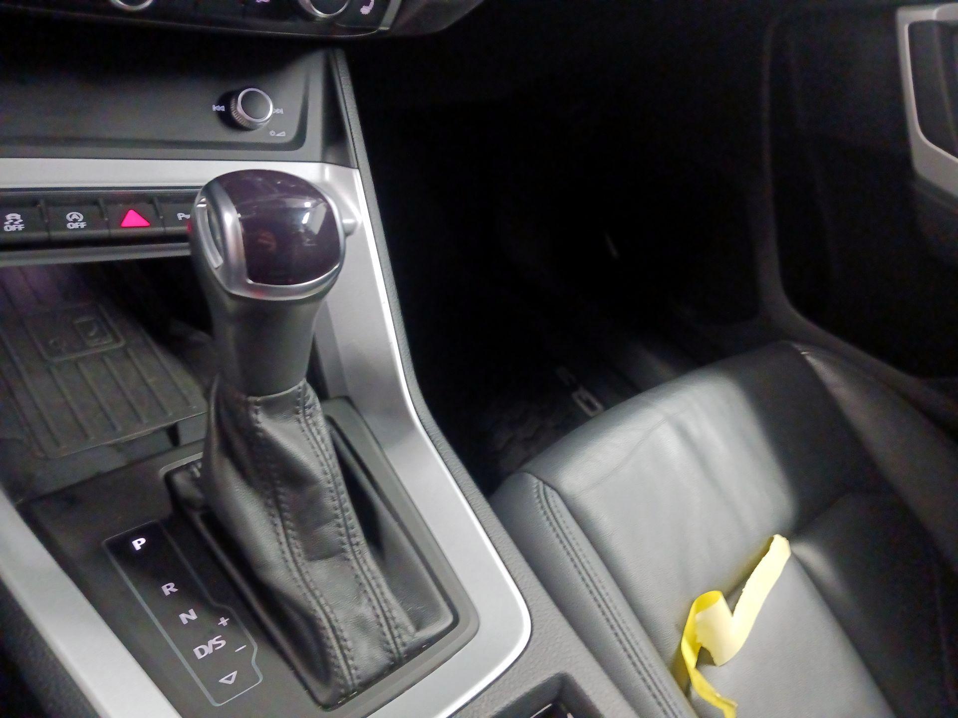 Thumbnail: 2024 Audi Q3 - 13