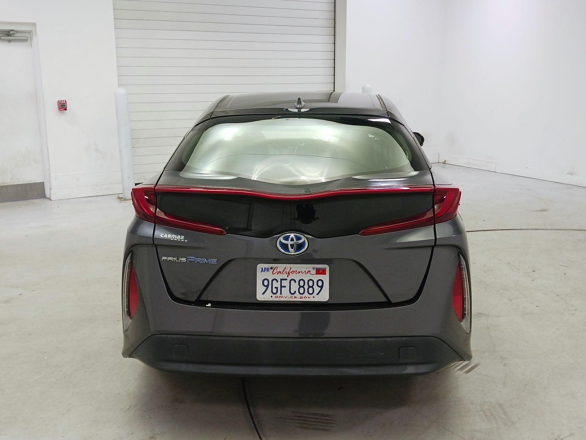 Thumbnail: 2018 Toyota Prius Prime - 6