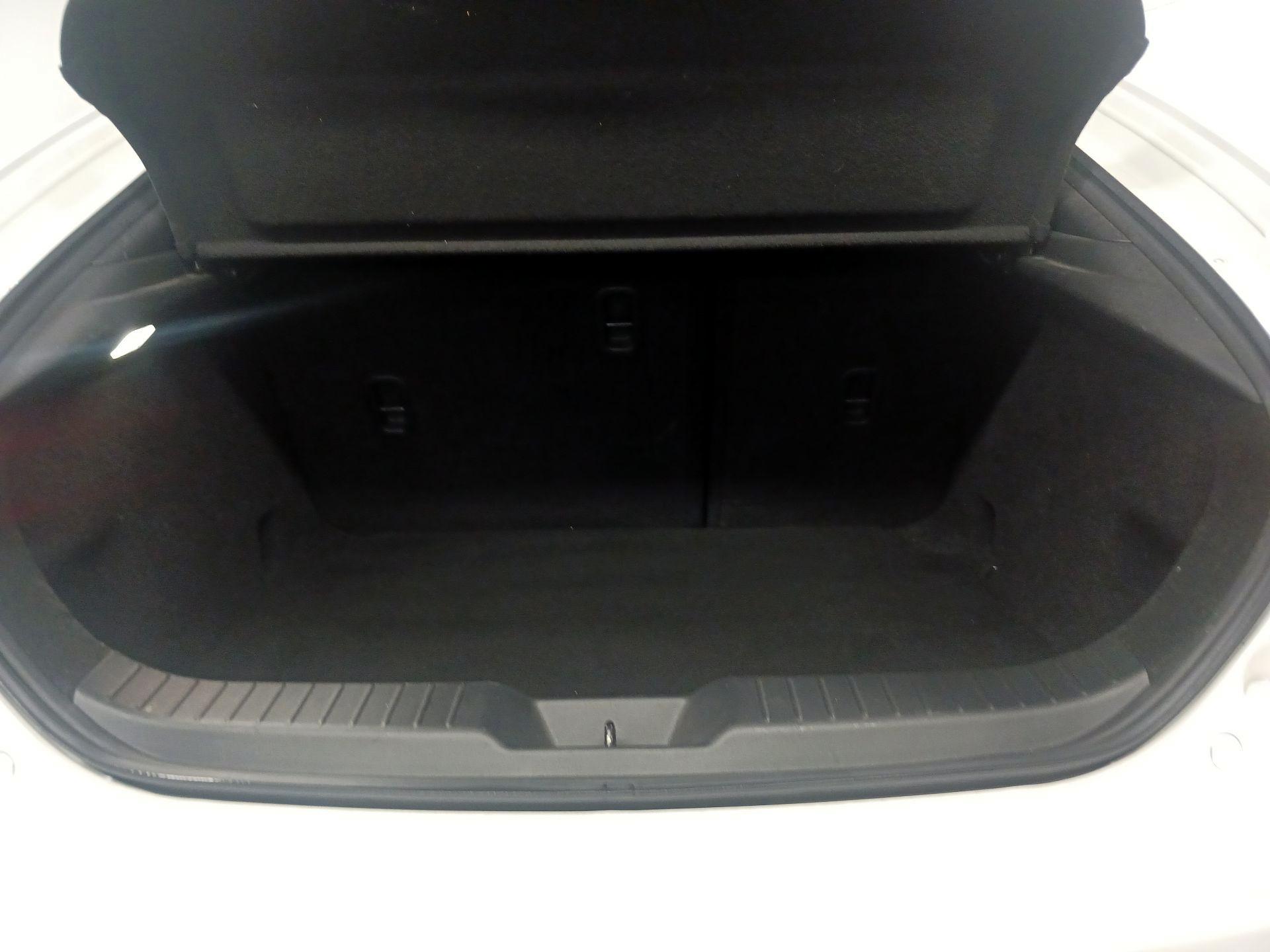 Thumbnail: 2021 Mazda Mazda3 - 15