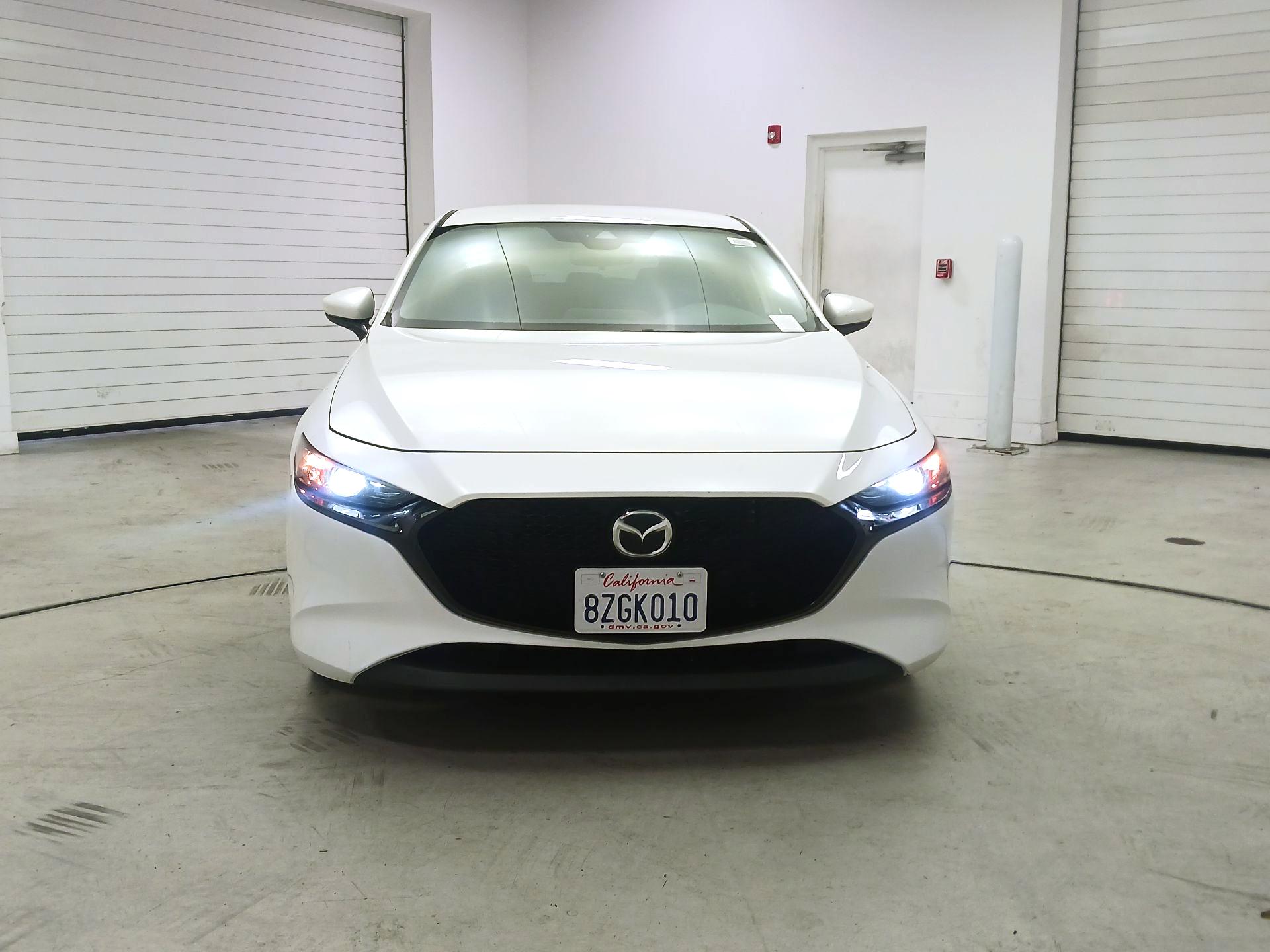 Thumbnail: 2021 Mazda Mazda3 - 2