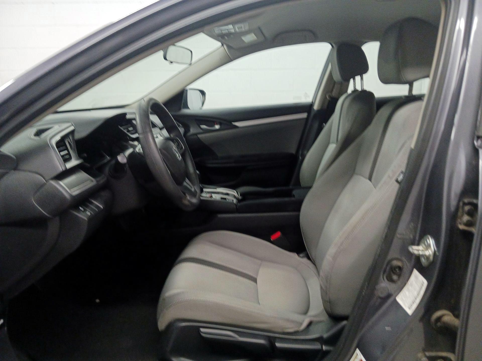 Thumbnail: 2018 Honda Civic - 9