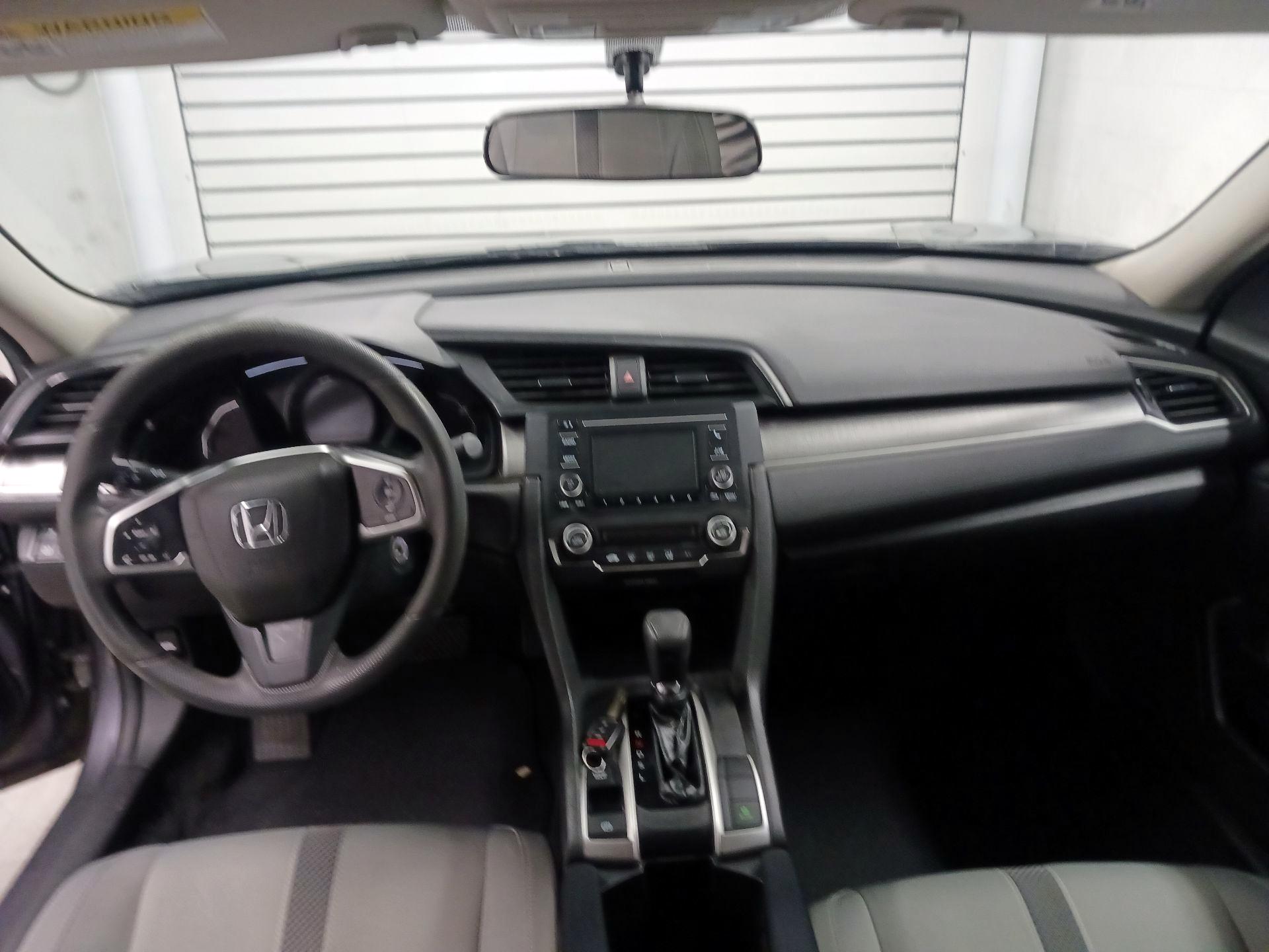 Thumbnail: 2018 Honda Civic - 8