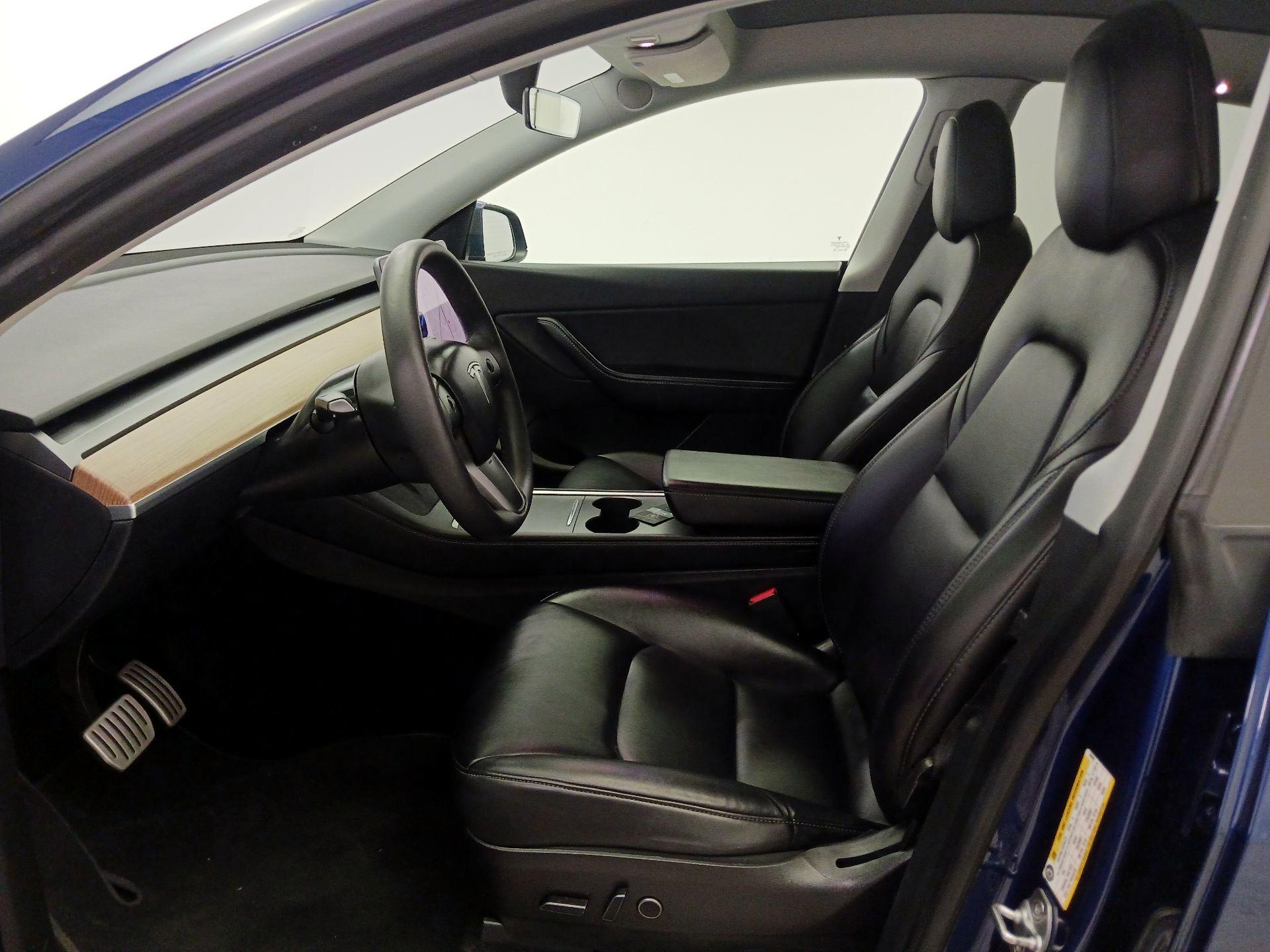 Thumbnail: 2022 Tesla Model Y - 9