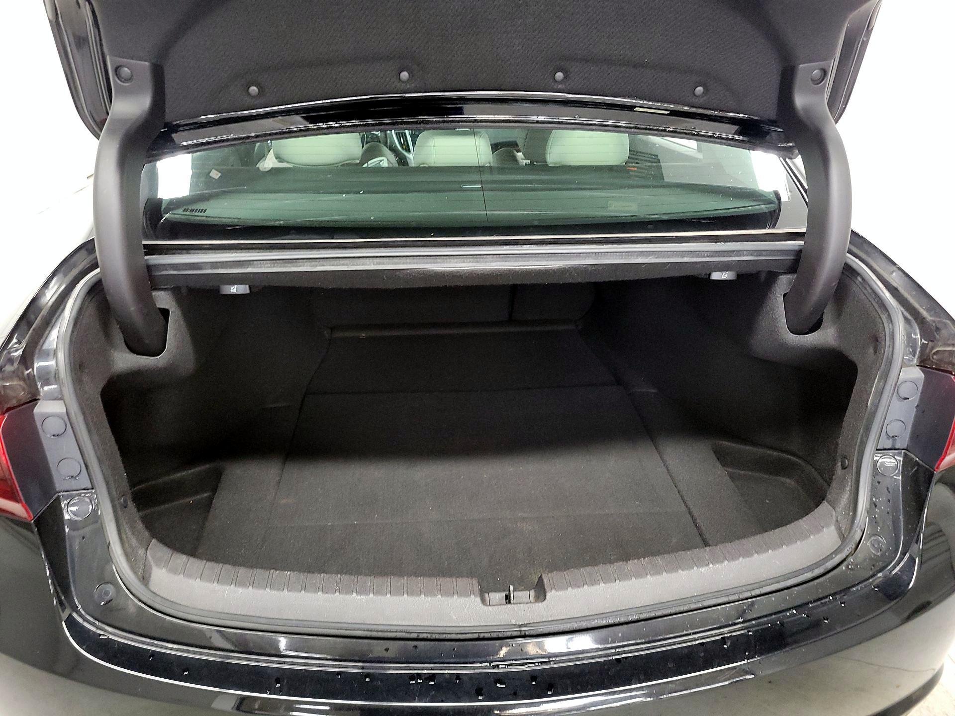 Thumbnail: 2016 Acura TLX - 18