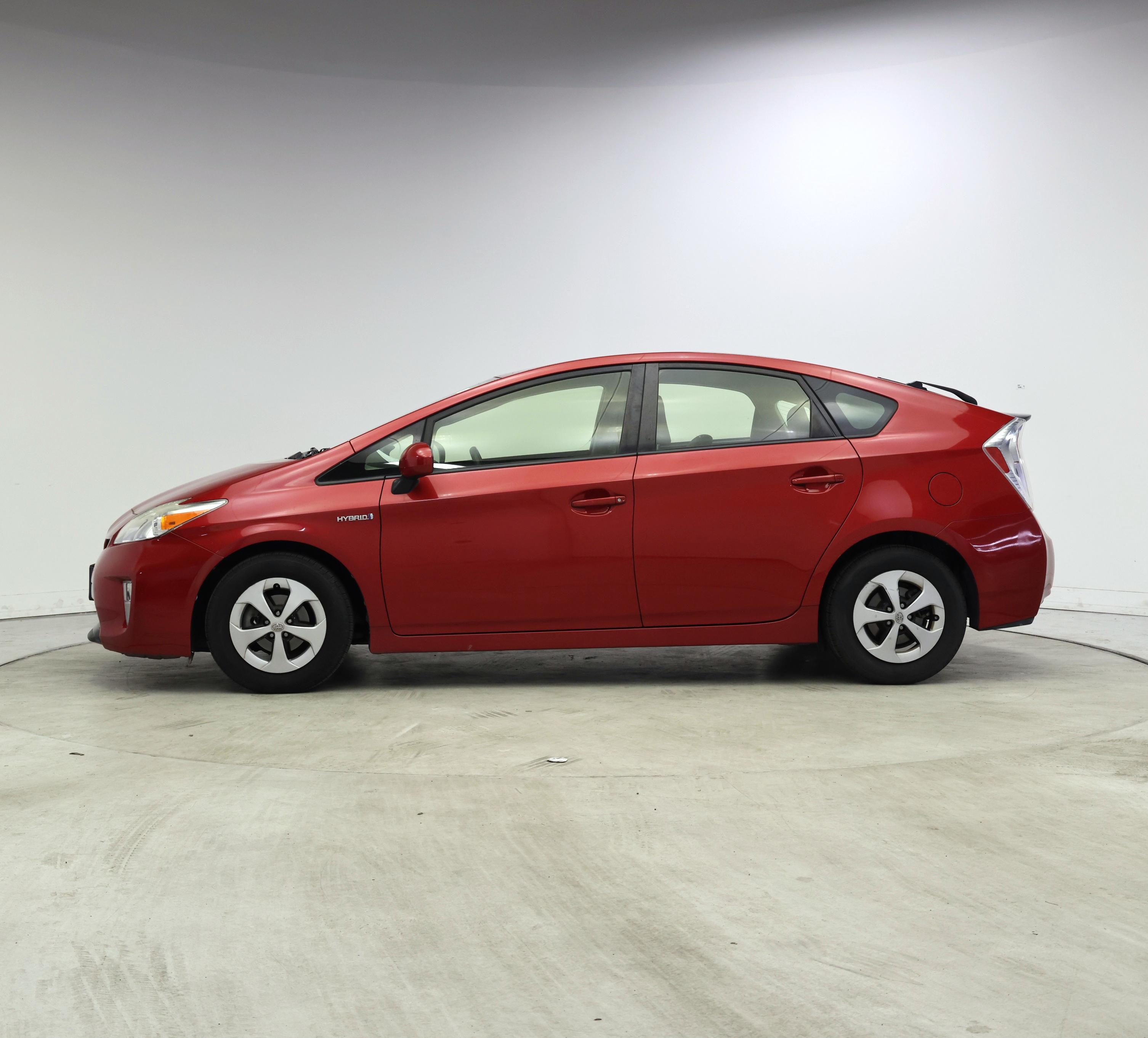 Thumbnail: 2014 Toyota Prius - 3