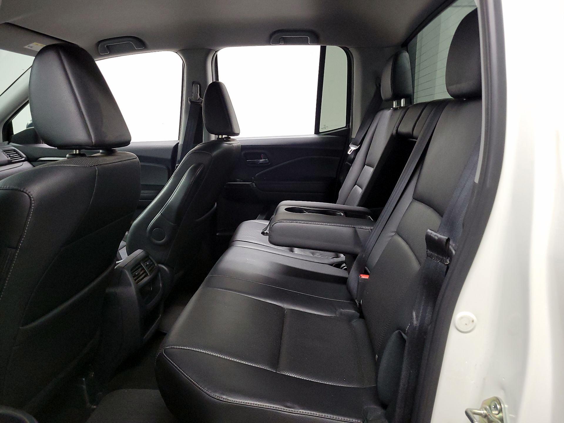 Thumbnail: 2017 Honda Ridgeline - 15