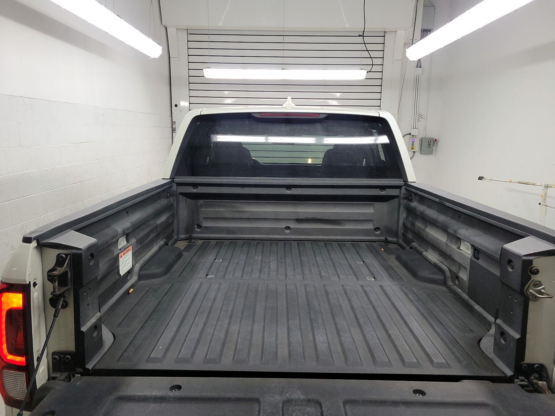 Thumbnail: 2017 Honda Ridgeline - 16