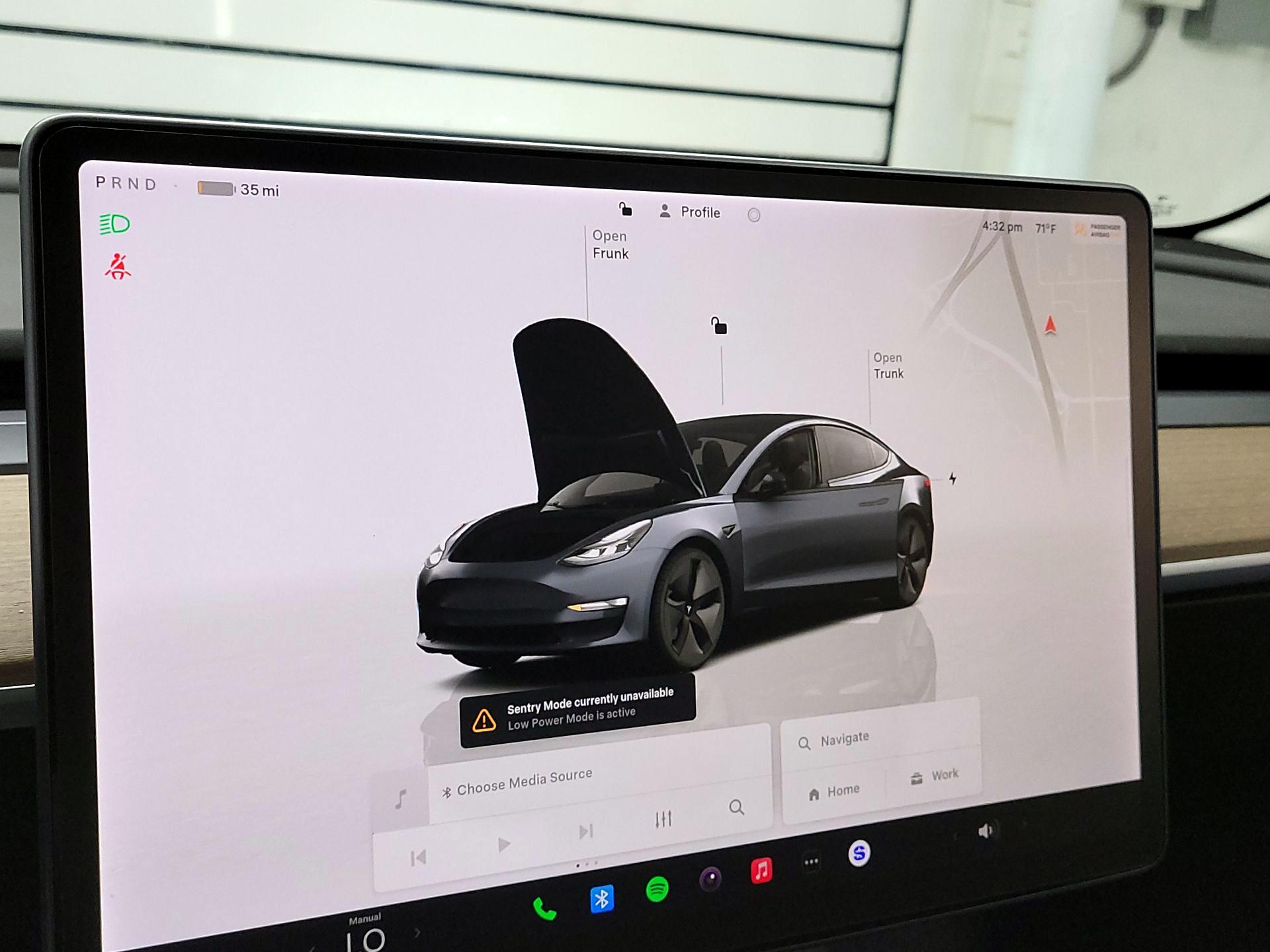Thumbnail: 2022 Tesla Model 3 - 12