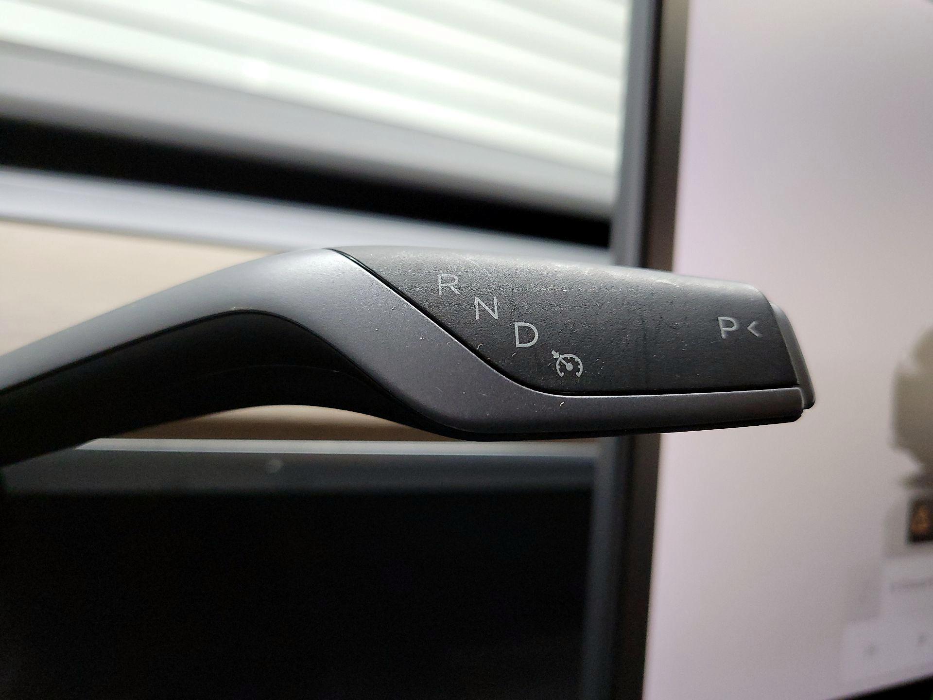 Thumbnail: 2022 Tesla Model 3 - 14