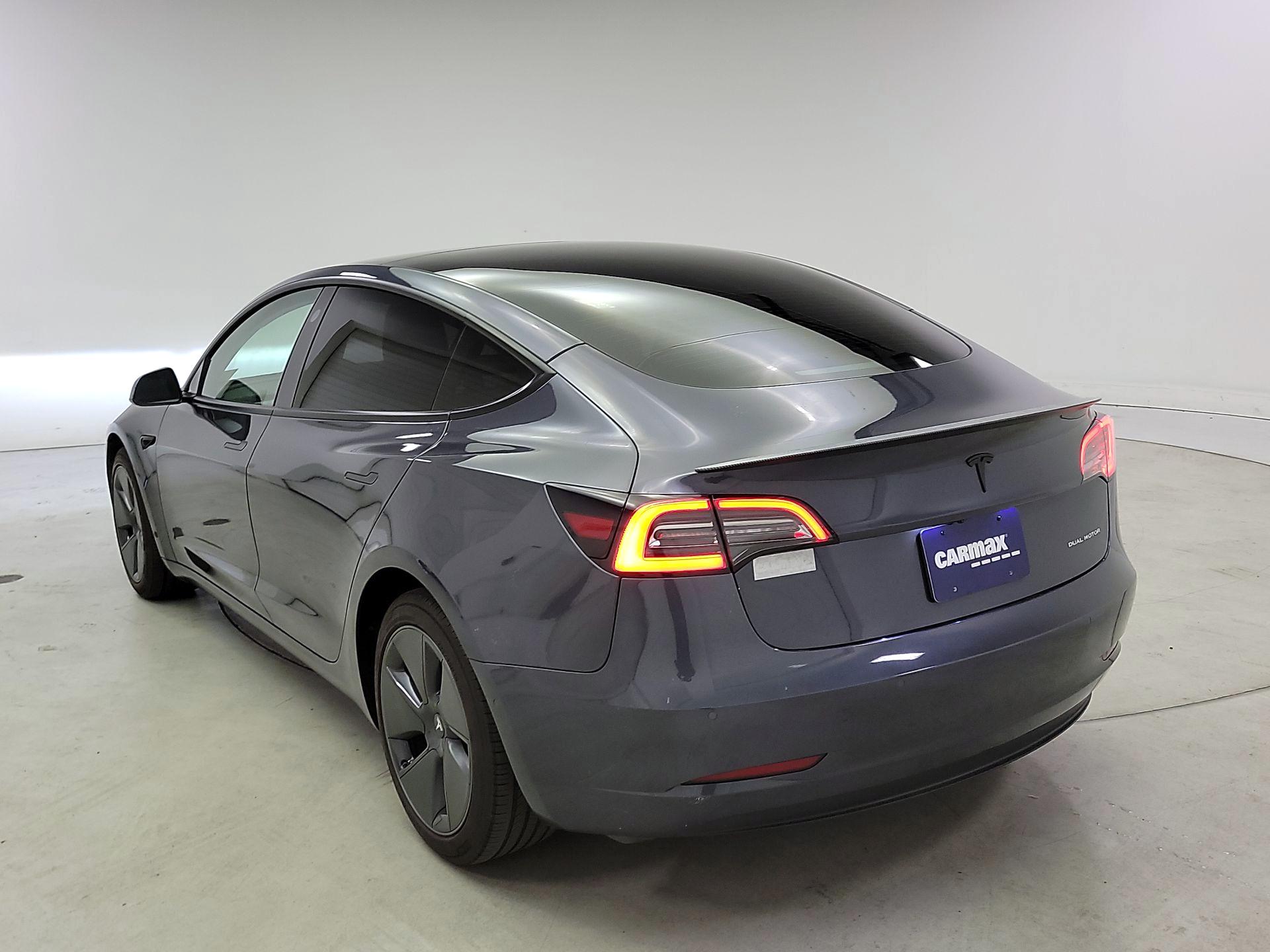 Thumbnail: 2022 Tesla Model 3 - 7
