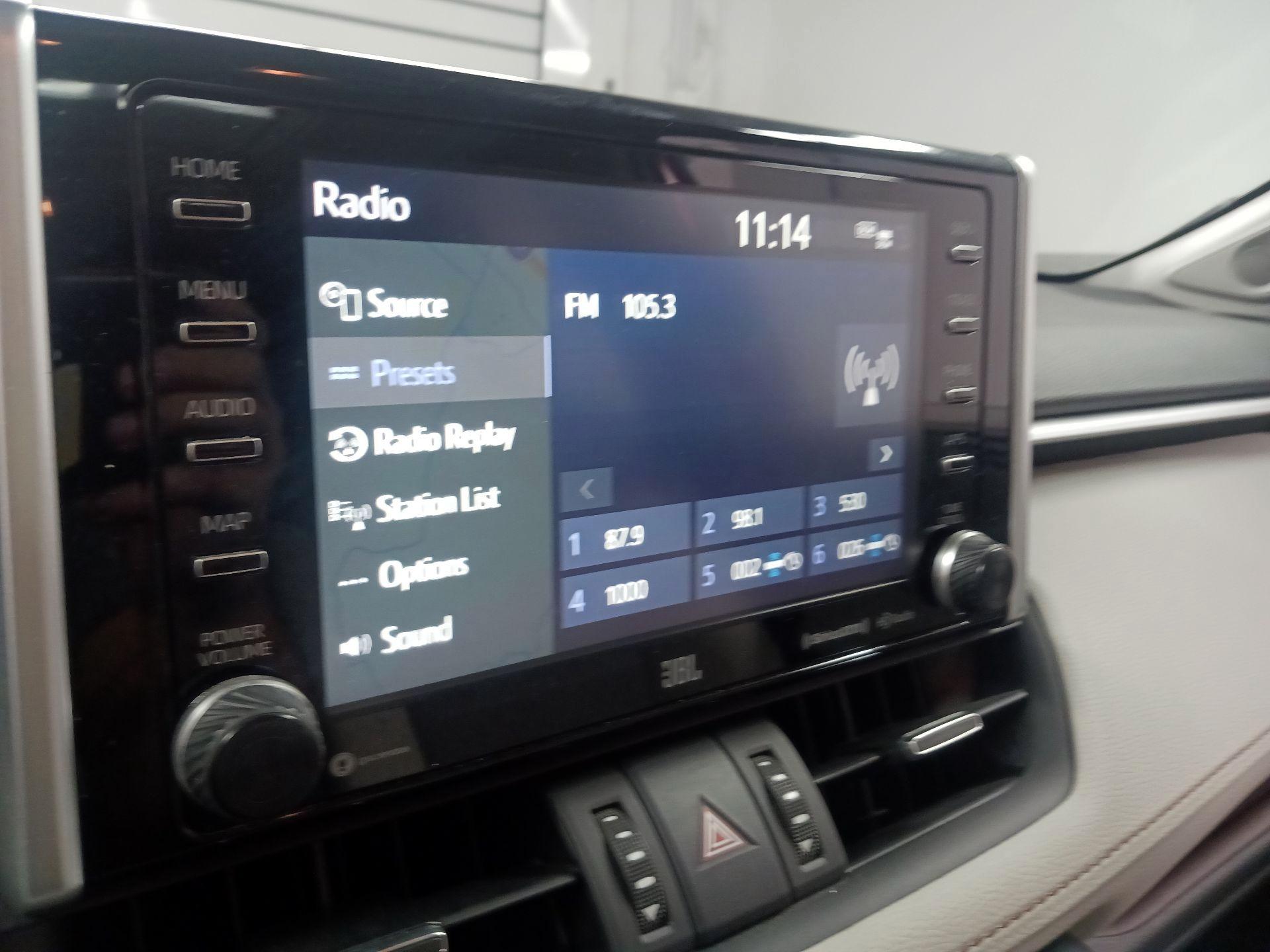 Thumbnail: 2021 Toyota RAV4 - 14