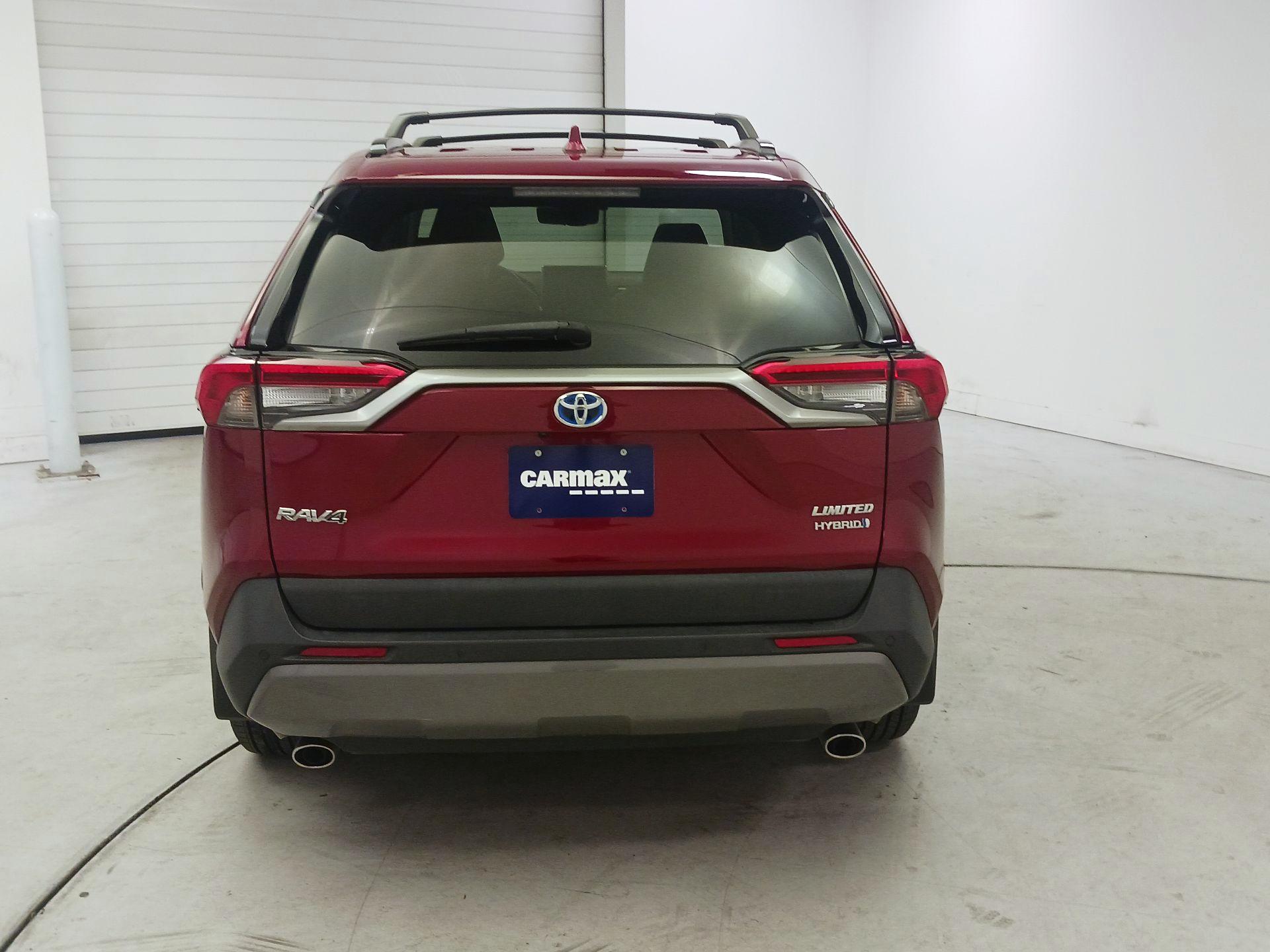 Thumbnail: 2021 Toyota RAV4 - 6