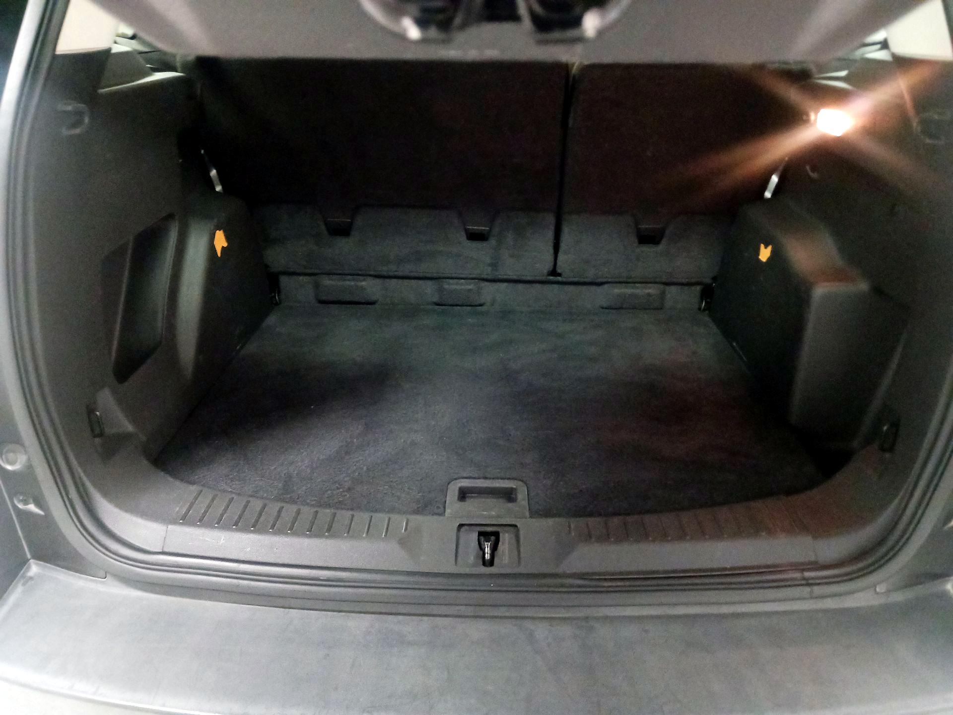 Thumbnail: 2016 Ford Escape - 14