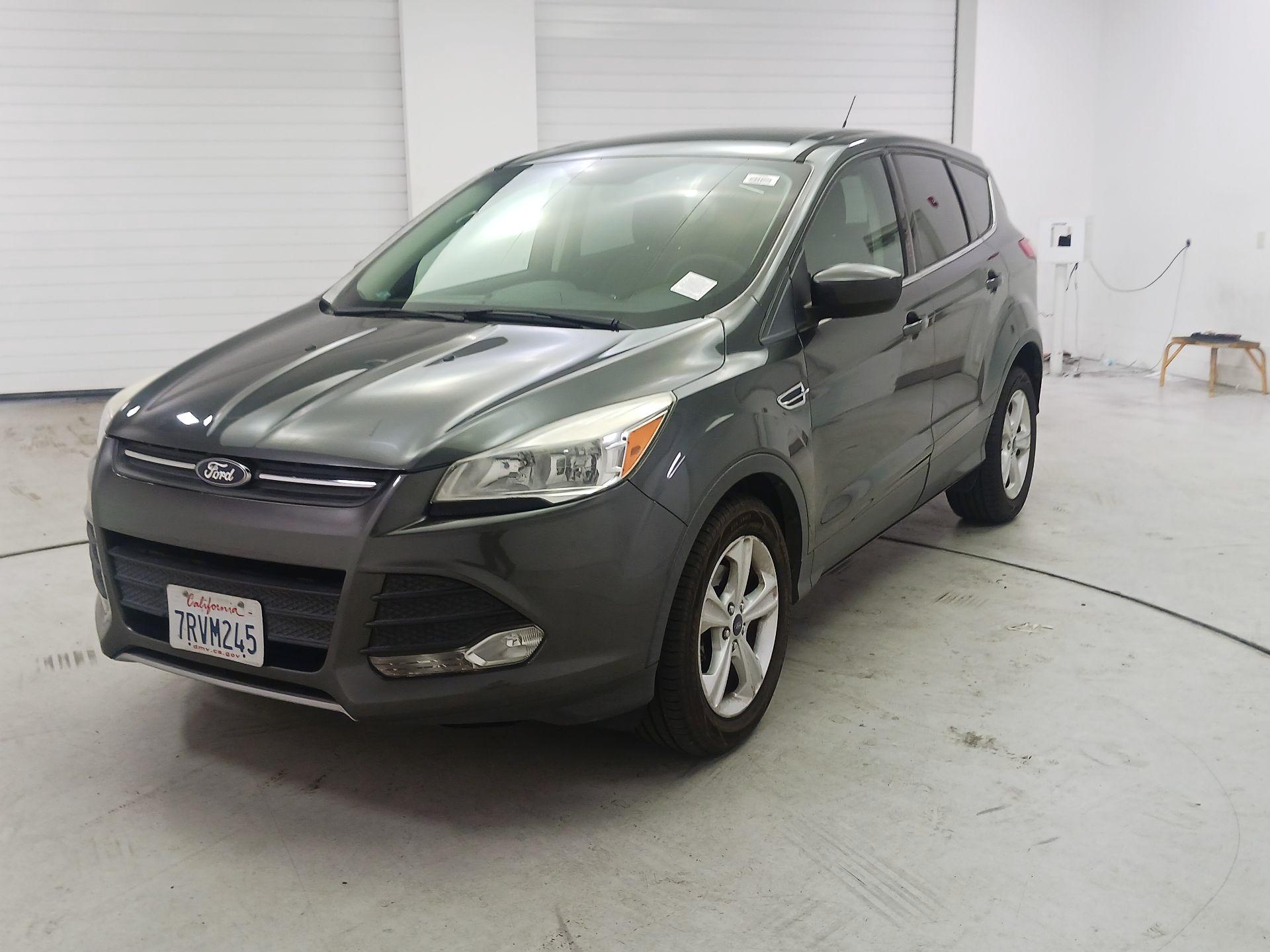 Thumbnail: 2016 Ford Escape - 3