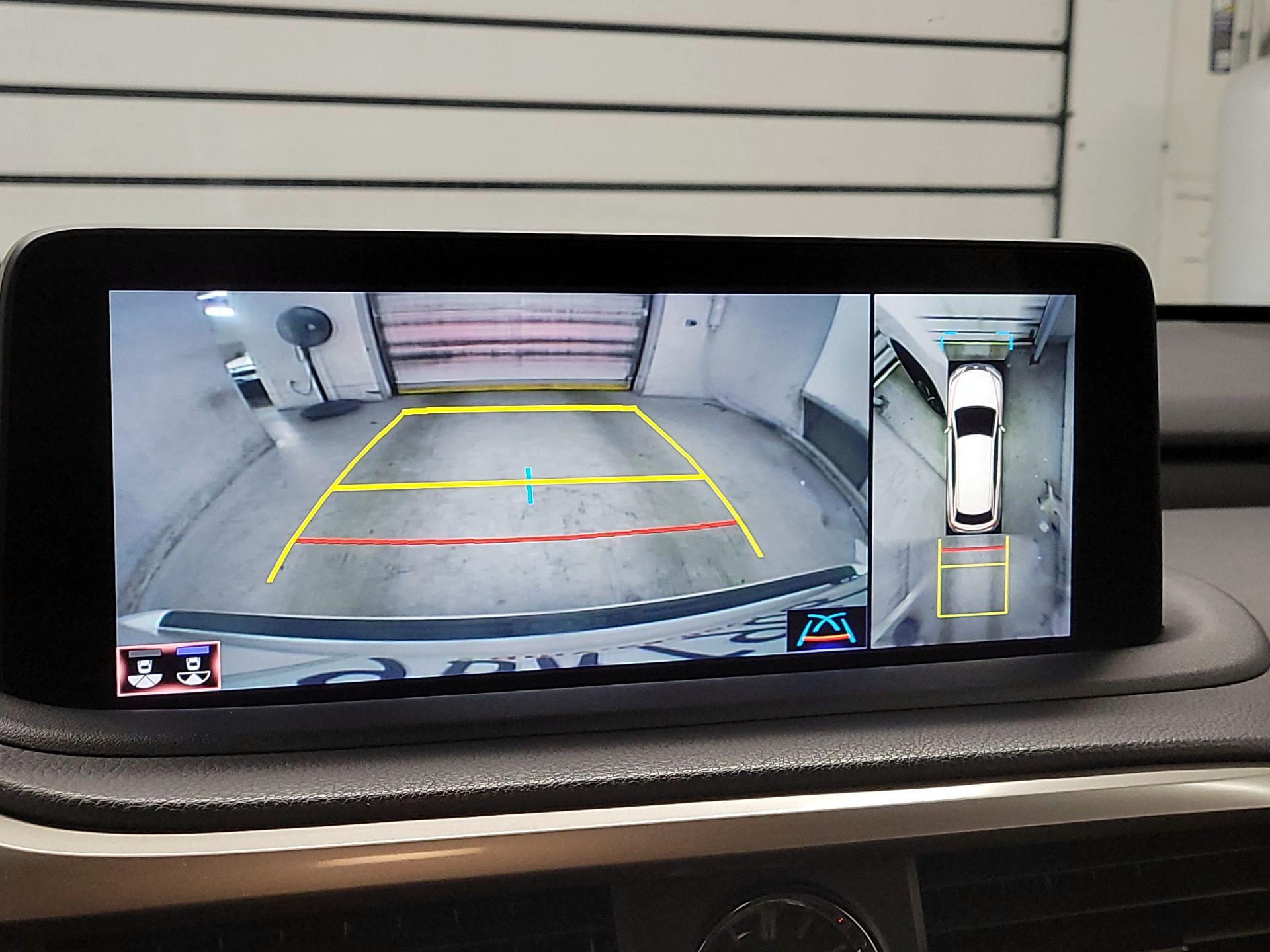 Thumbnail: 2021 Lexus RX - 11