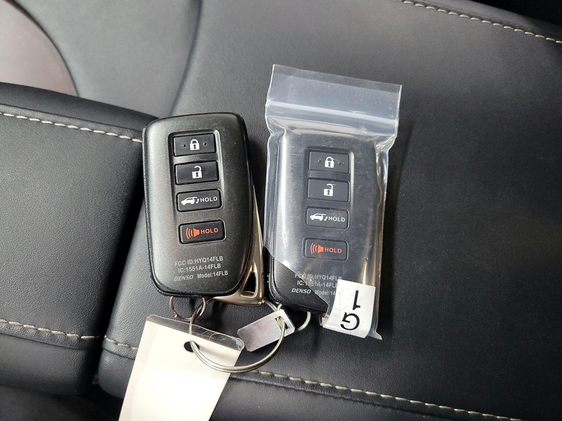 Thumbnail: 2021 Lexus RX - 18