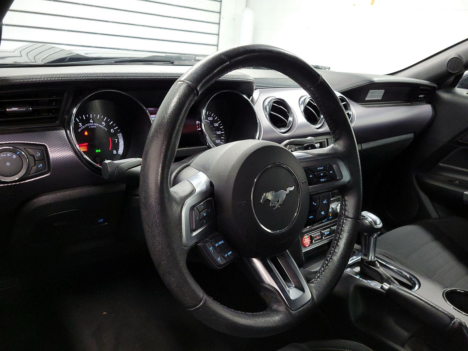 Thumbnail: 2017 Ford Mustang - 9