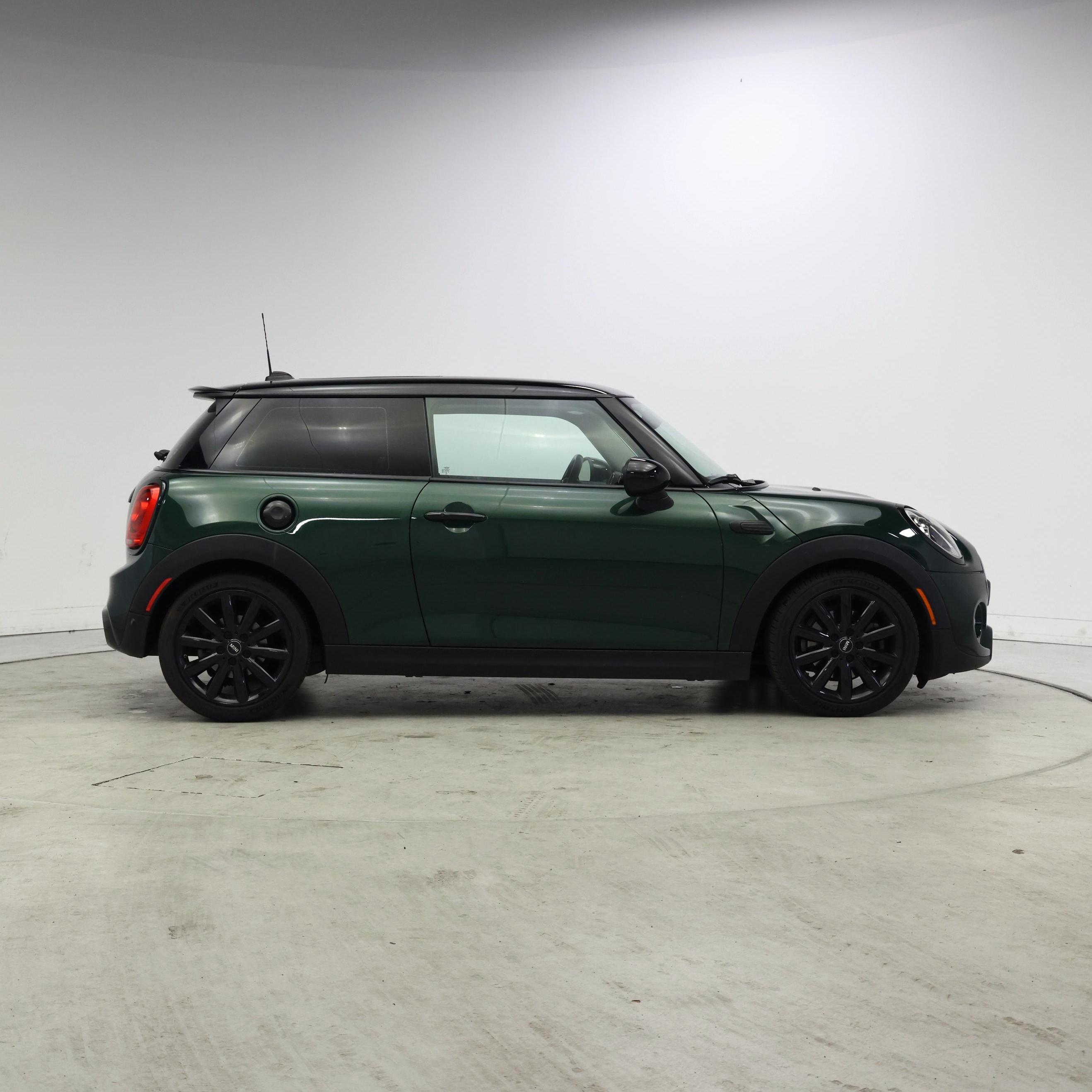 Thumbnail: 2018 MINI Cooper Hardtop - 7