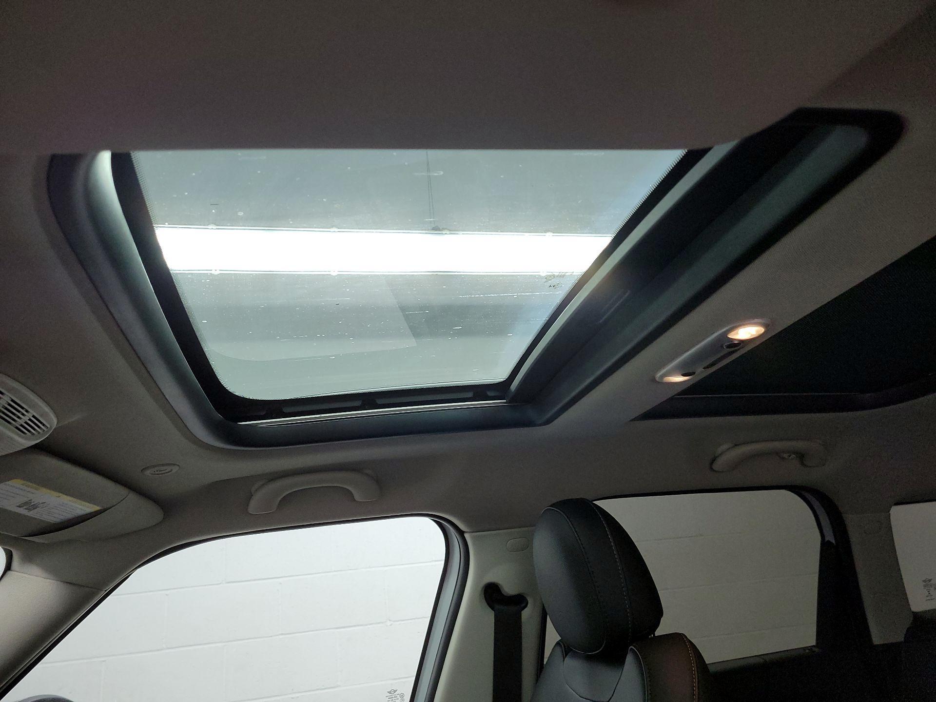 Thumbnail: 2018 MINI Cooper Countryman - 17