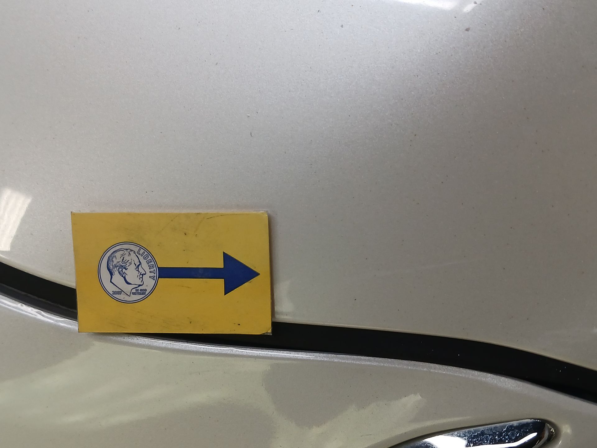 Thumbnail: 2020 Lexus ES - 20