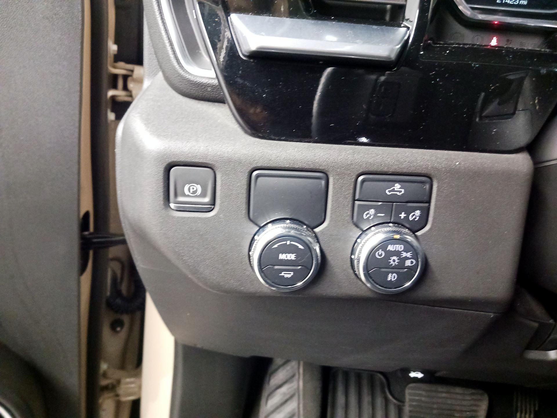 Thumbnail: 2023 GMC Sierra 1500 - 11